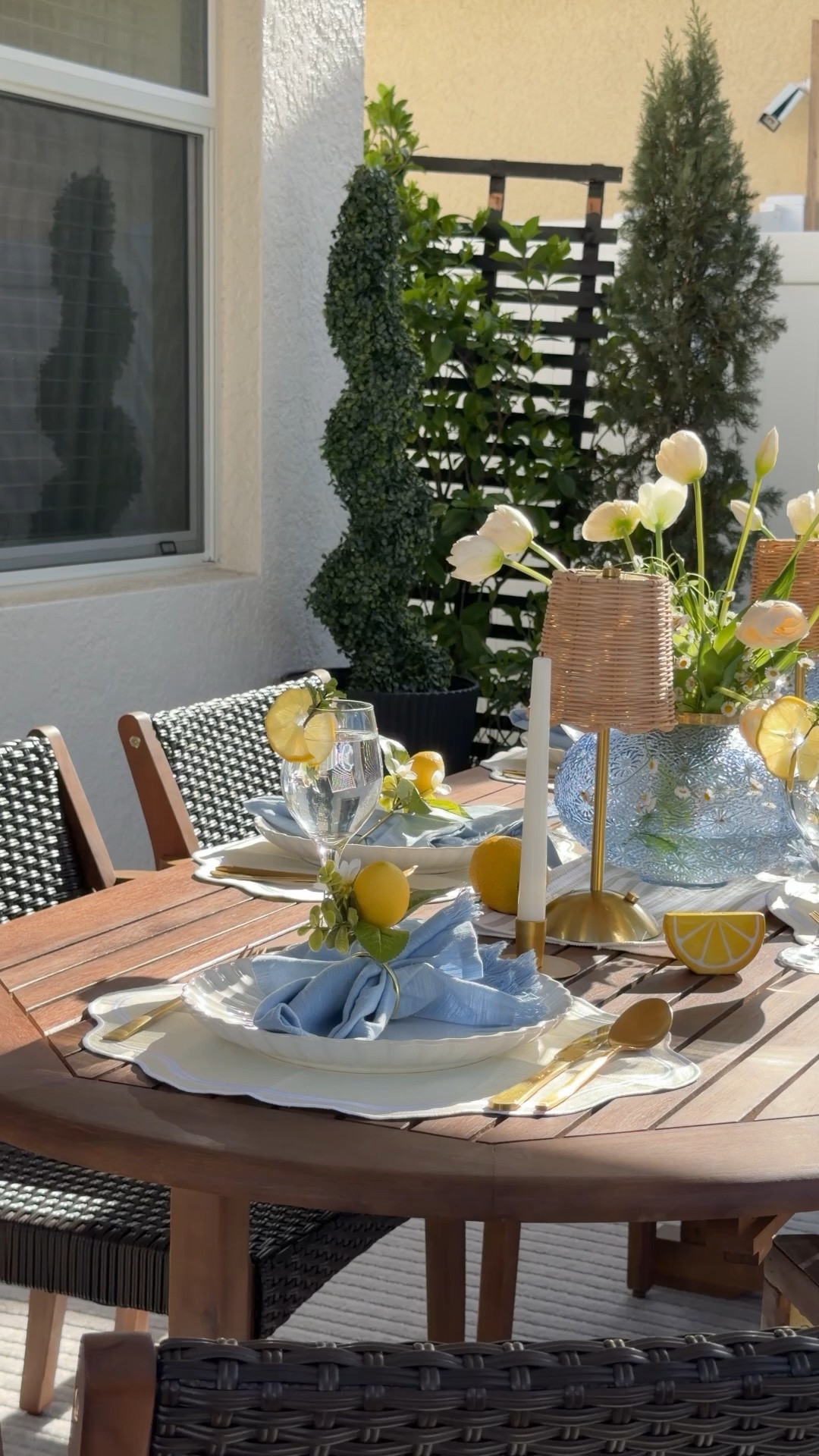 Lemon tablescape🍋✨
Fresh, cheerful, and perfect for spring/summer hosting☀️🌿

#LTKmomlife #LTKSeasonal #LTKHome