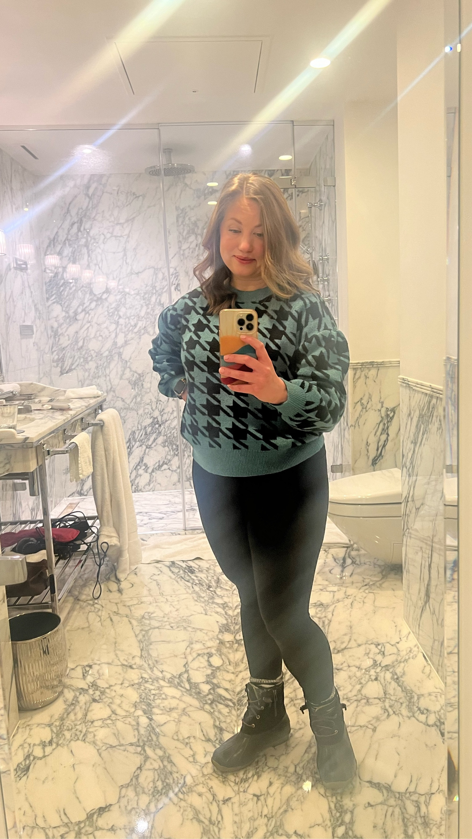 Match day outfit!

I would never choose this sweater from the online listing photo but in person it’s gorgeous! 🤩

#petite 

#LTKstyletip