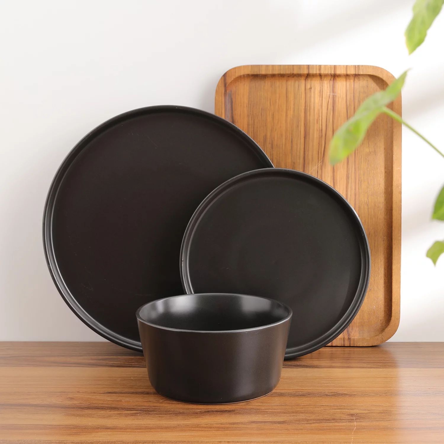 Stone Lain Cecile Stoneware 12-Piece Round Dinnerware Set, RB, Black, CB - Walmart.com | Walmart (US)