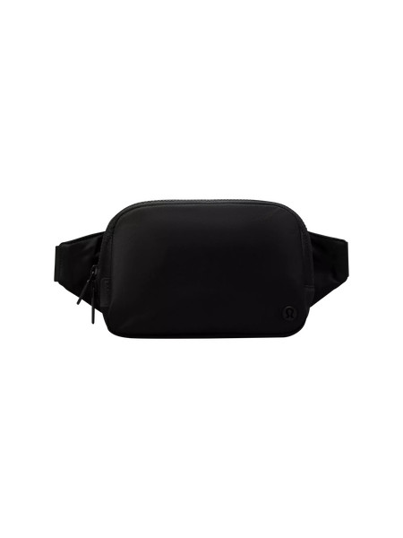 Everywhere Belt Bag Large with Long Strap 2L | Lululemon (US)
