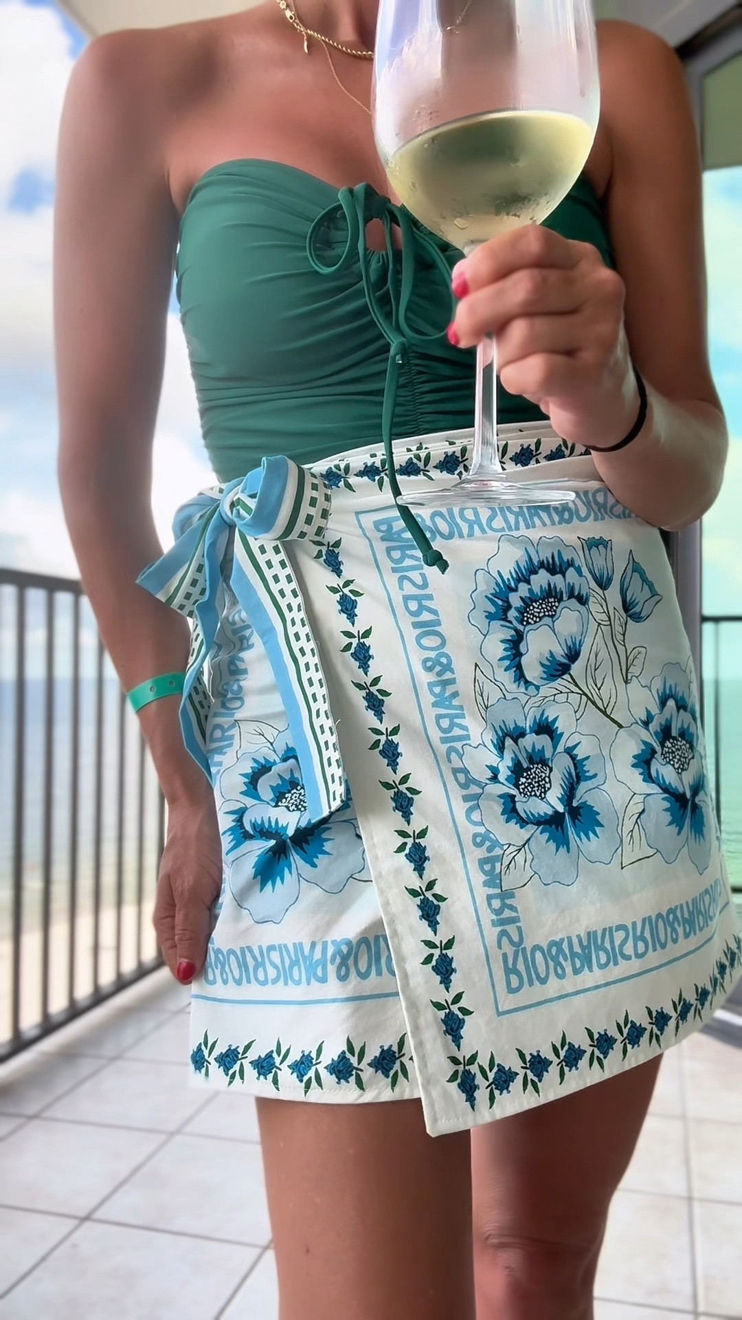 cutest little wrap pareo! 

#LTKActive #LTKGiftGuide #LTKSummerEdit