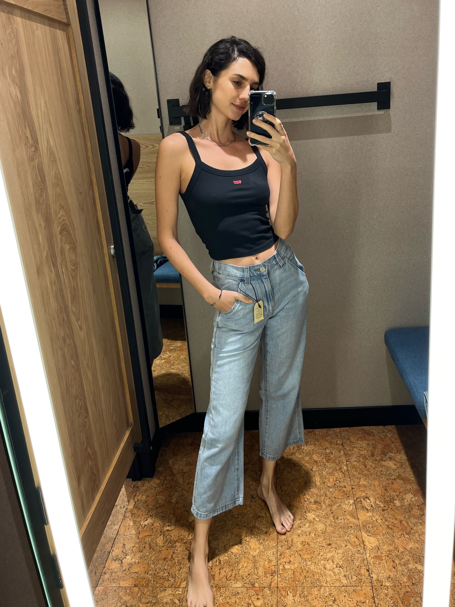 CARPENTER JEANS da LEVIS - mais um jeans famoso - linkei várias calças básicas parecidas! 🎀

#LTKpromo #LTKdicadeestilo #LTKbrasil