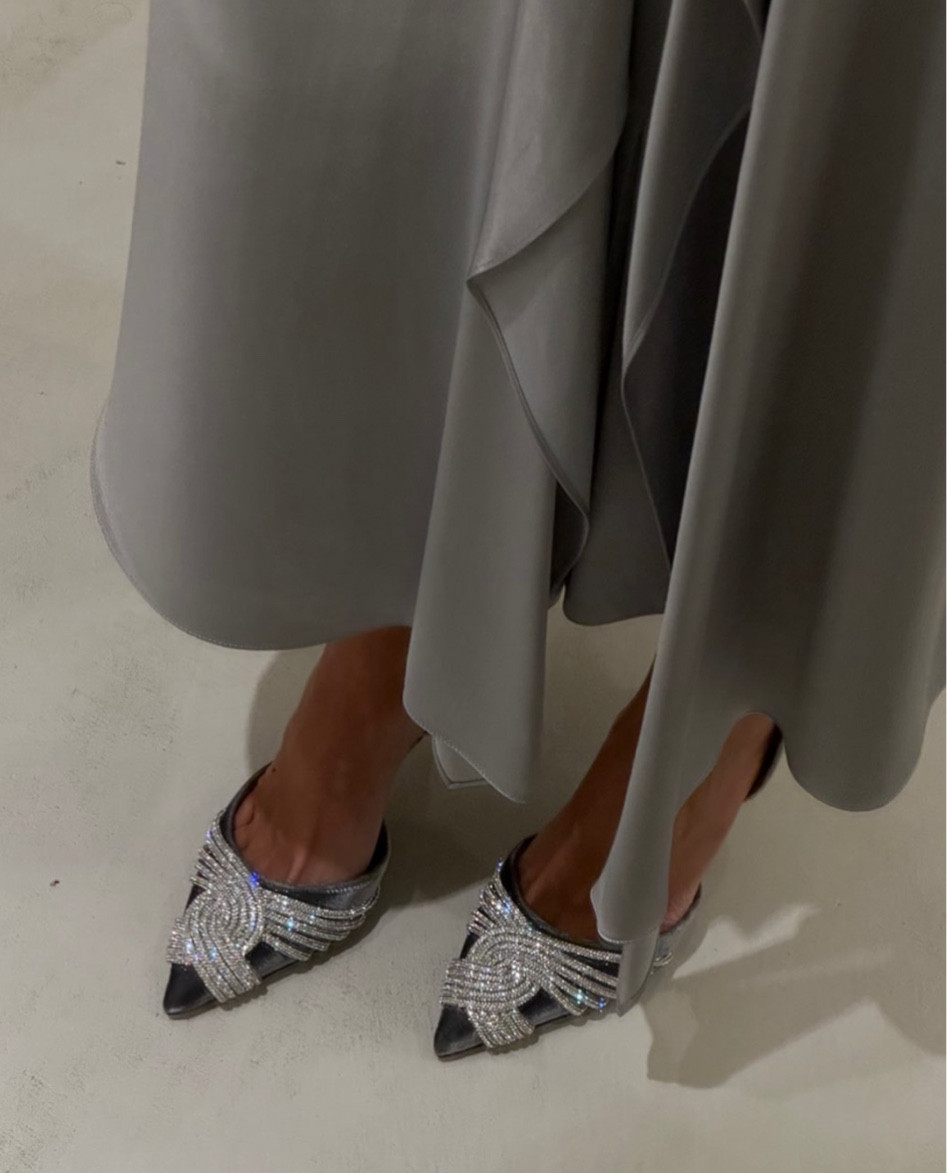 Aquazzura 
Gatsby 105 embellished slingback pumps 

#LTKstyletip #LTKeurope #LTKshoecrush