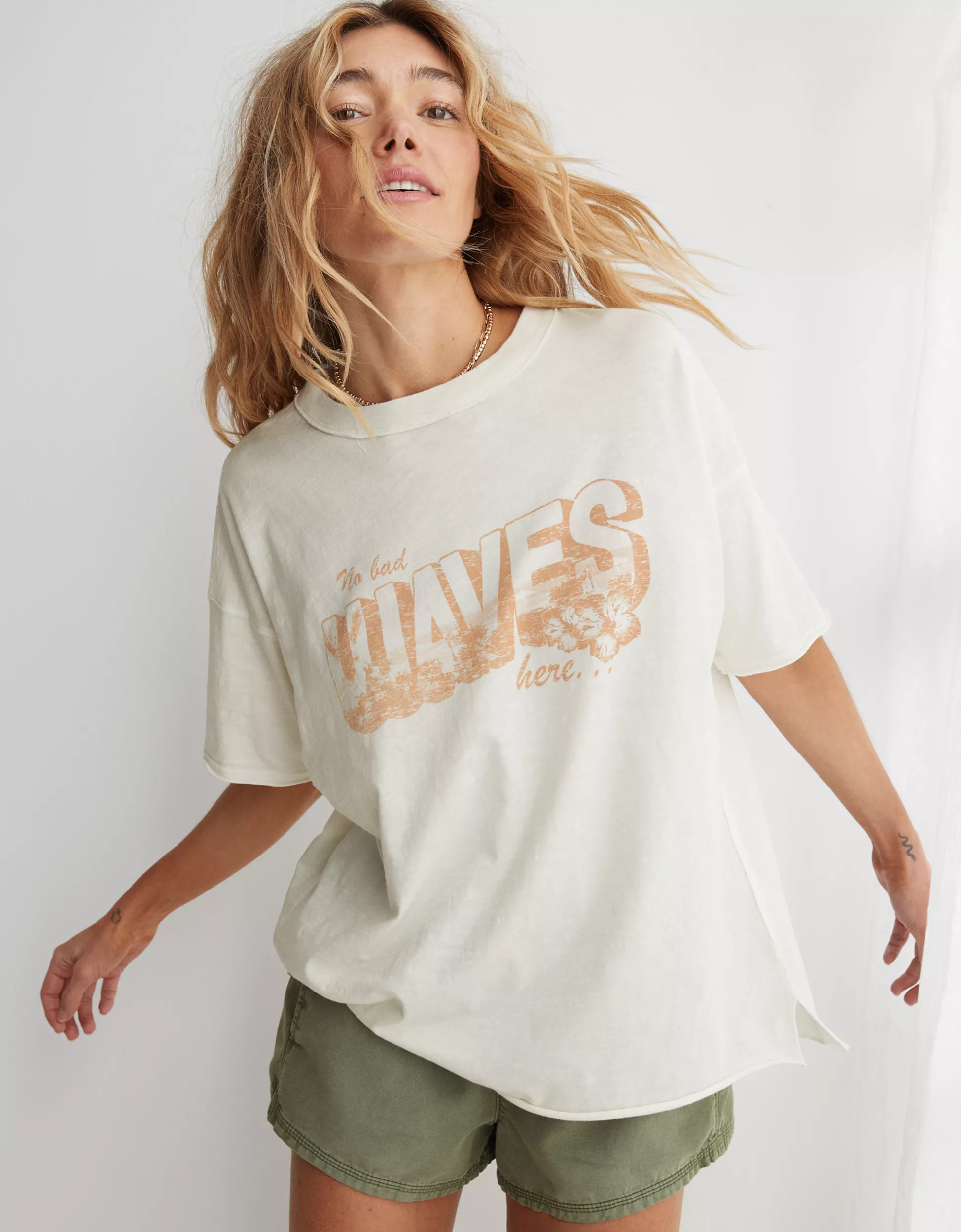 Aerie Graphic Oversized Boyfriend T-Shirt | Aerie