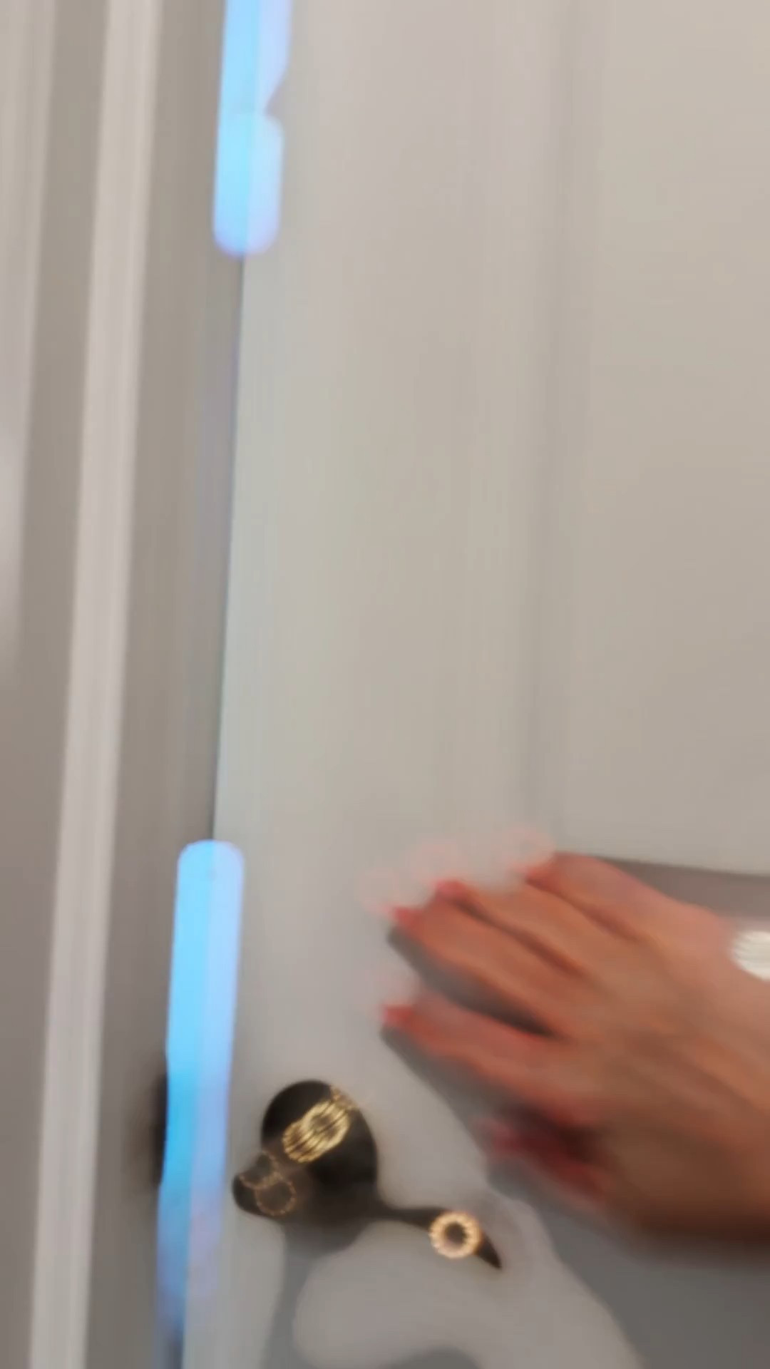 Getting the guest room ready for Thanksgiving visitors 🕯️🍁 cozy linens, soft lighting, and all the welcoming fall touches that feel like home. #ThanksgivingReady #CozyGuestRoom #FallHomeVibes

#LTKFindsUnder50 #LTKHome #LTKSeasonal