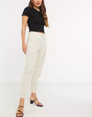 In The Style x Lorna Luxe pleated volume trouser in cream | ASOS (Global)