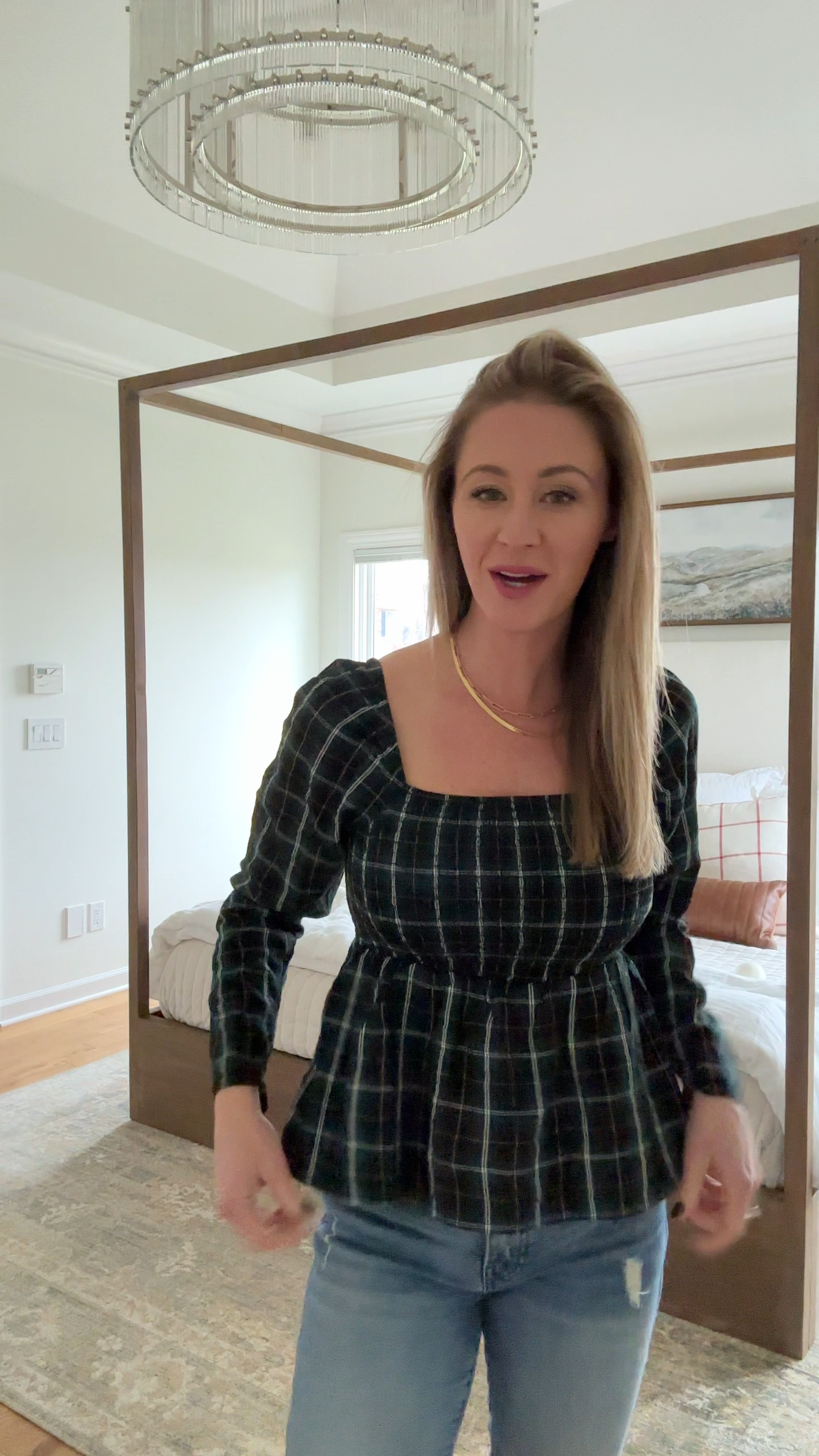 Can you even with this adorable top? The colors are so spot on for Christmas and the cut is so cute and feminine. Only $17!!

#LTKsalealert #LTKfindsunder50 #LTKCyberWeek