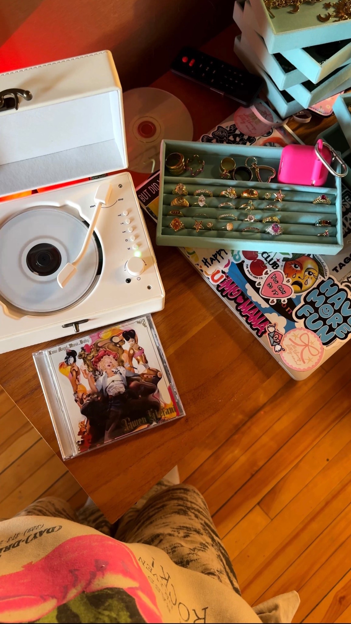 cutie cd player 💿

#LTKMidsize #LTKSaleAlert #LTKHome