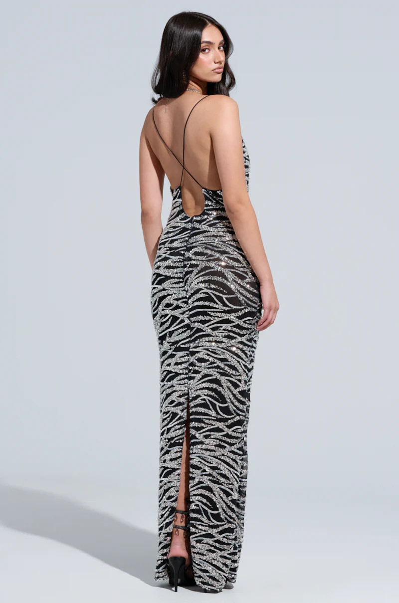 AKIRA Meet Me At Midnight Sequin And Mesh Maxi Dress | Black | Size Medium | AKIRA