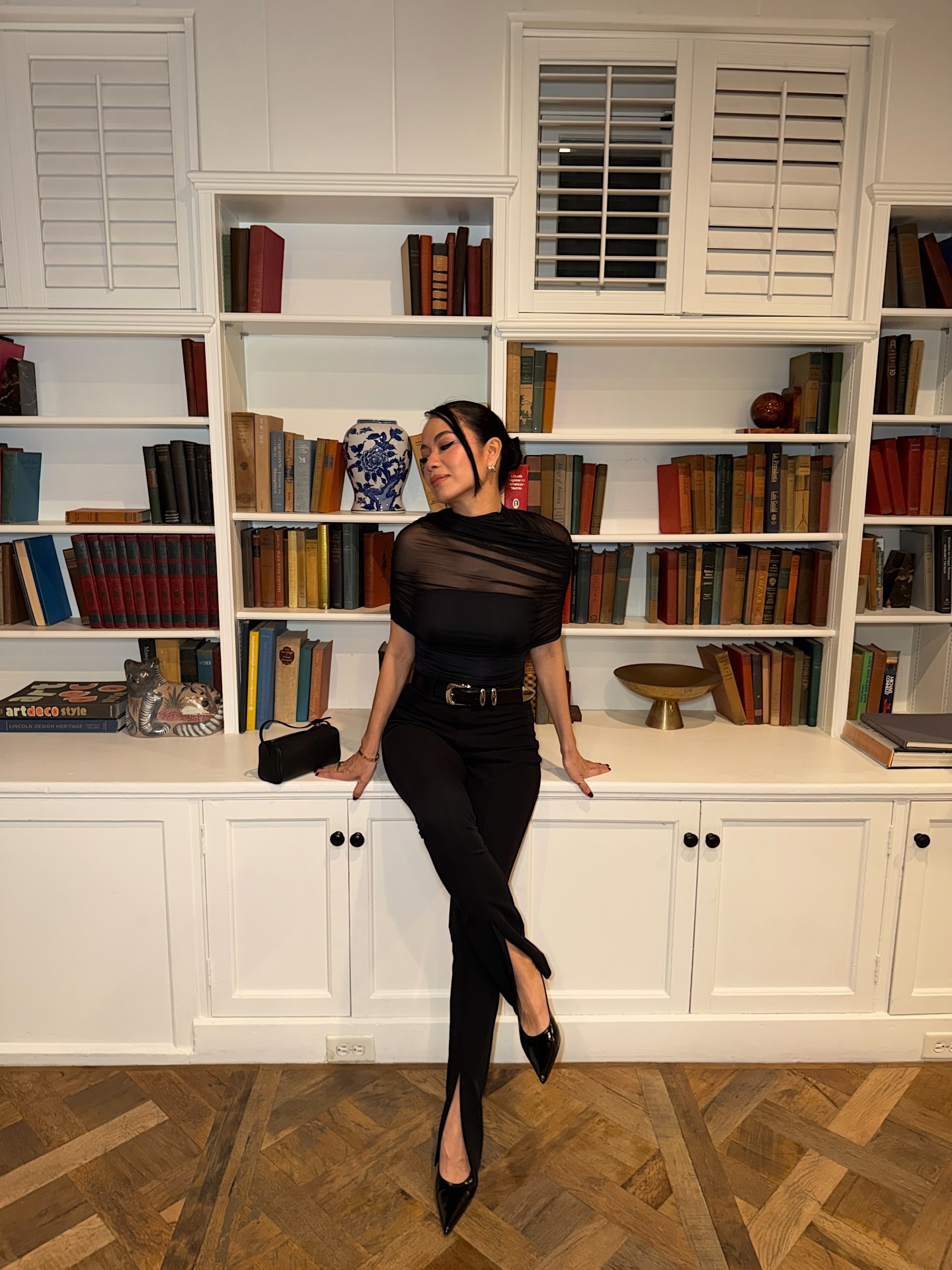 Basic mesh top outfit for dinners or night out 
.
.
.
.
#meshtop#dinneroutfit#winteroutfitideas#2026fashiontrends#staycations

#LTKootd #LTKgrwm