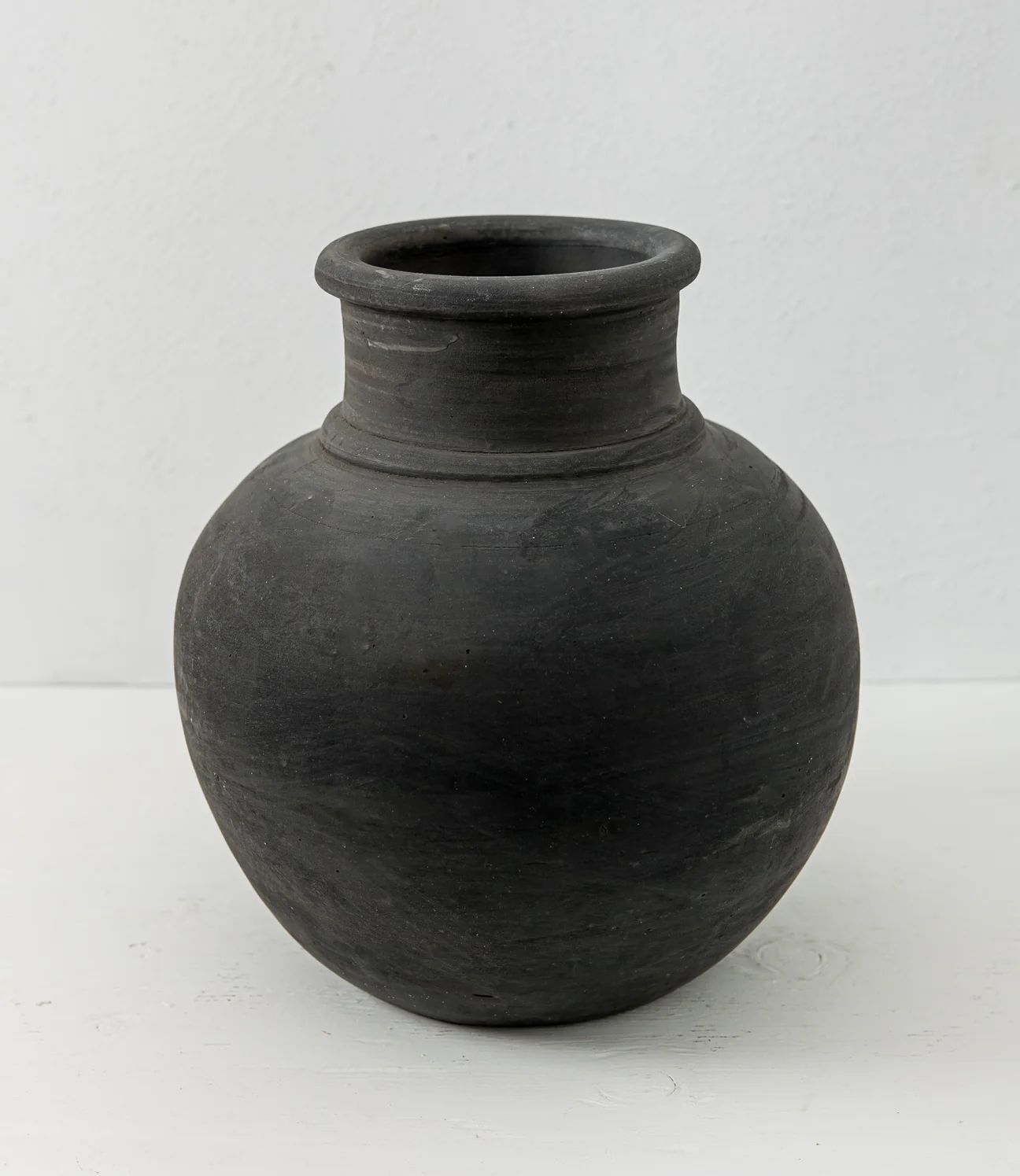 Black Matte Clay Pot | Eco Chic Home