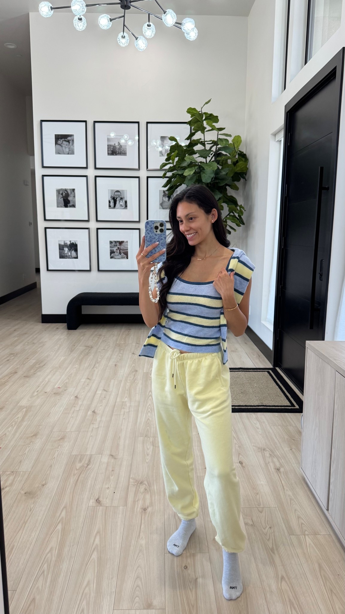 Cardi & tank set 

#LTKootd #LTKmomlife #LTKgrwm