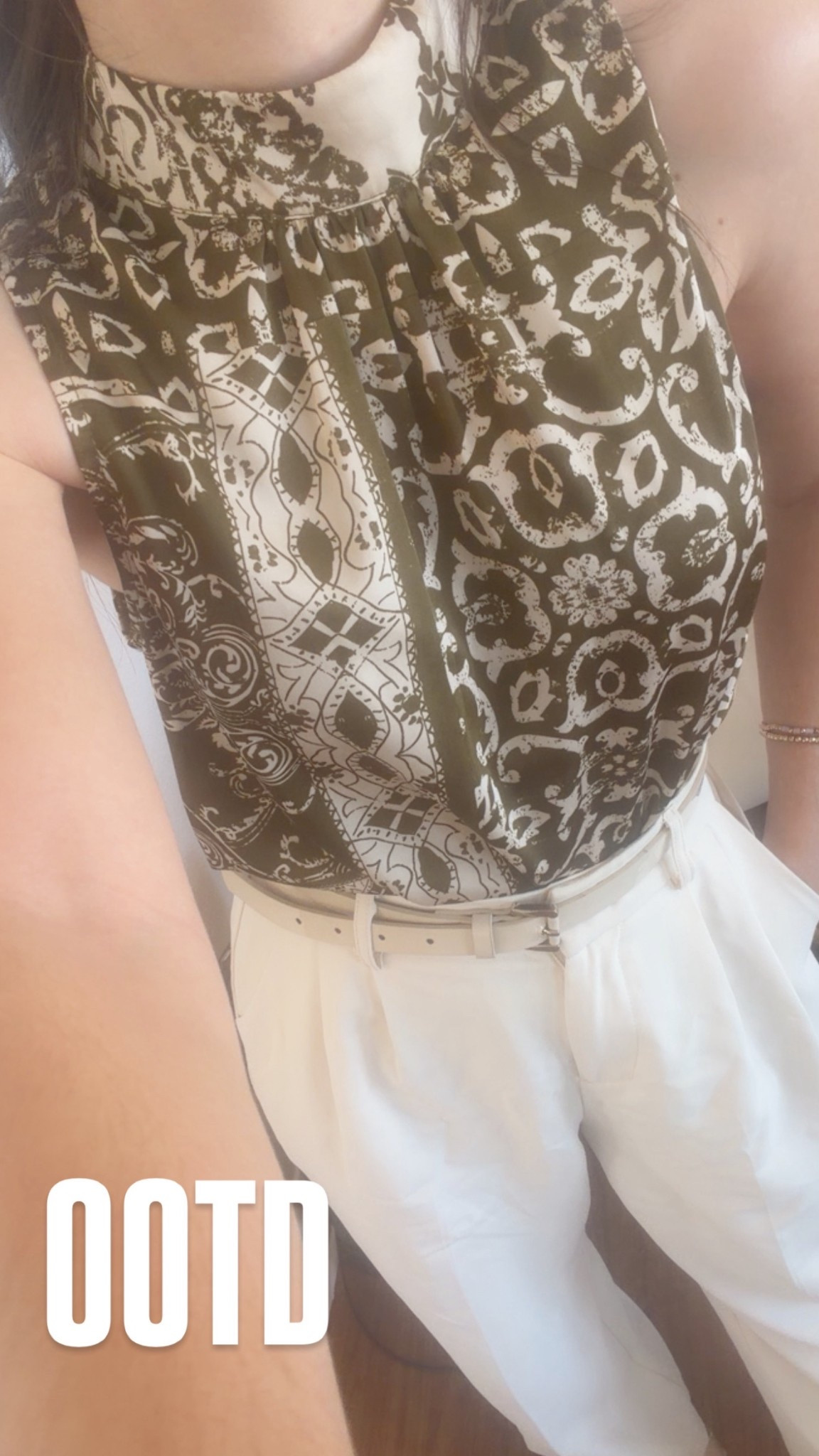 Outfit of the day Realtor office day! Satin halter neck shirt, my favorite work pants in cream, cream belt, and some gorgeous sandal chunky heels. Transition to spring work wear look

#LTKSpringSale #LTKWorkwear #LTKPetite