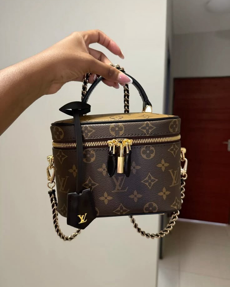 LV vanity 