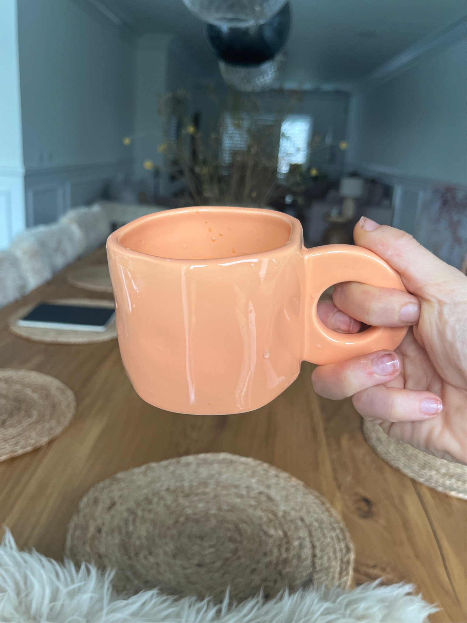 coffee cup with unique handle 

#LTKstyletip #LTKparties #LTKhome