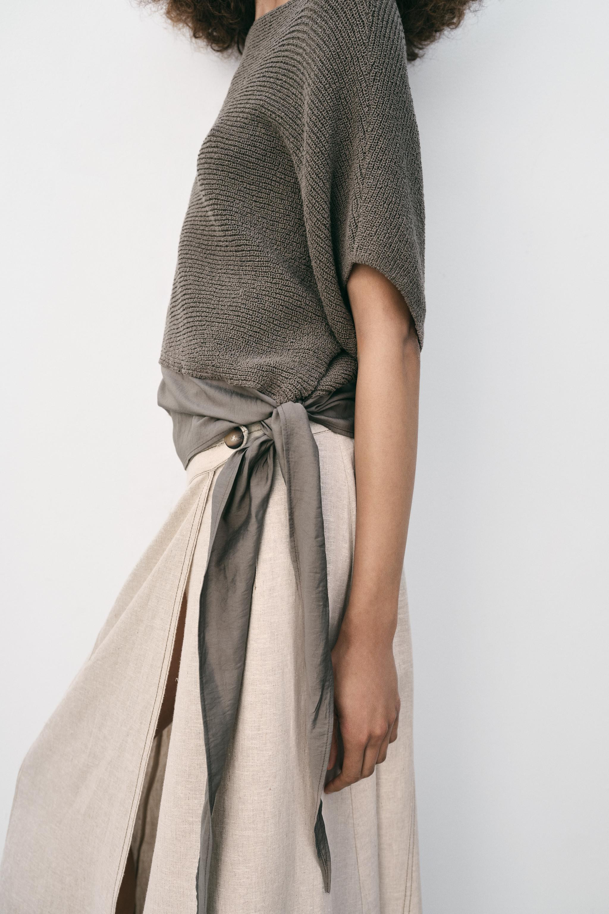 TOP MIT MATERIALKOMBINATION UND KNOTEN | Zara DE