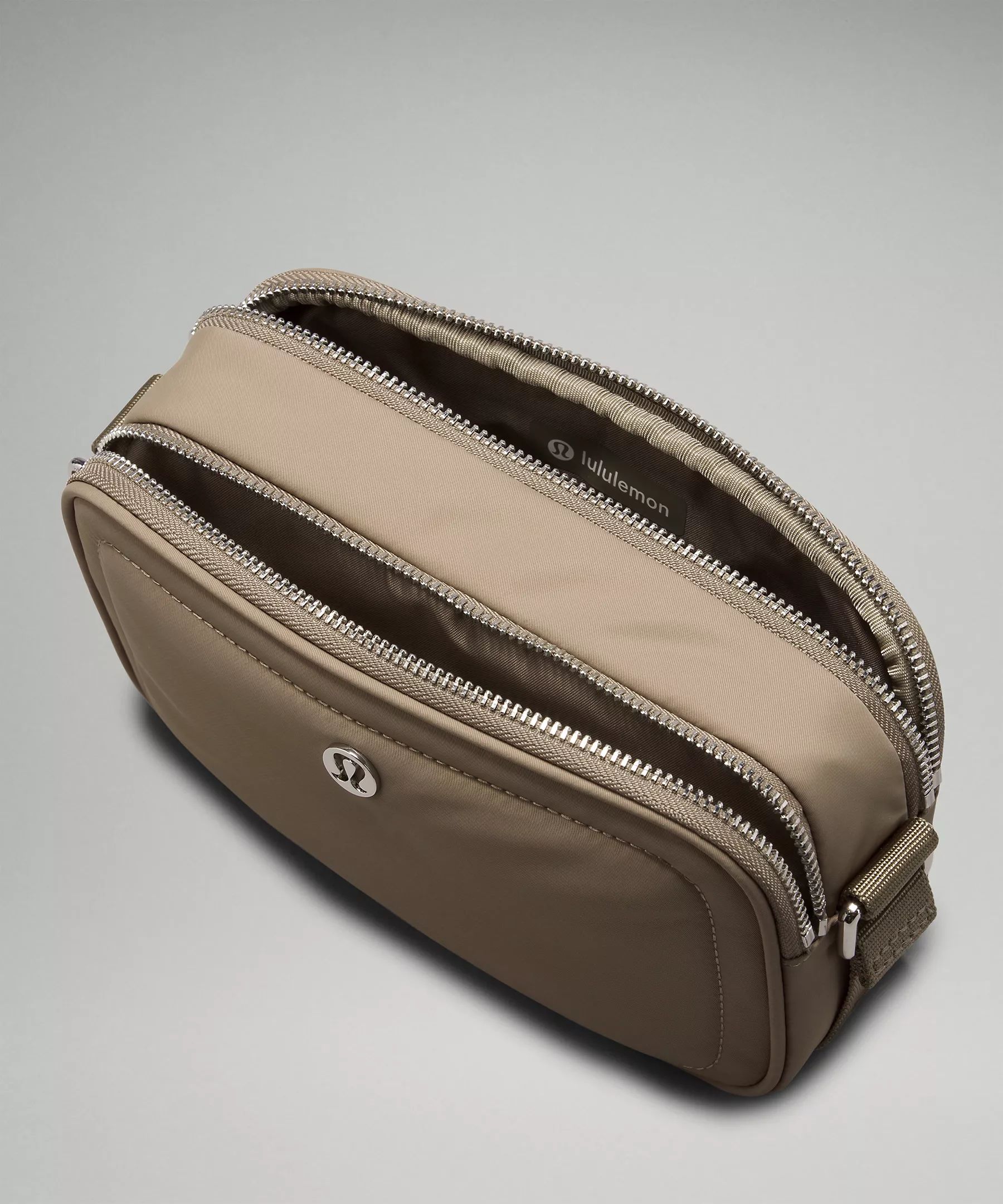 Crossbody Camera Bag 2L | Lululemon (US)