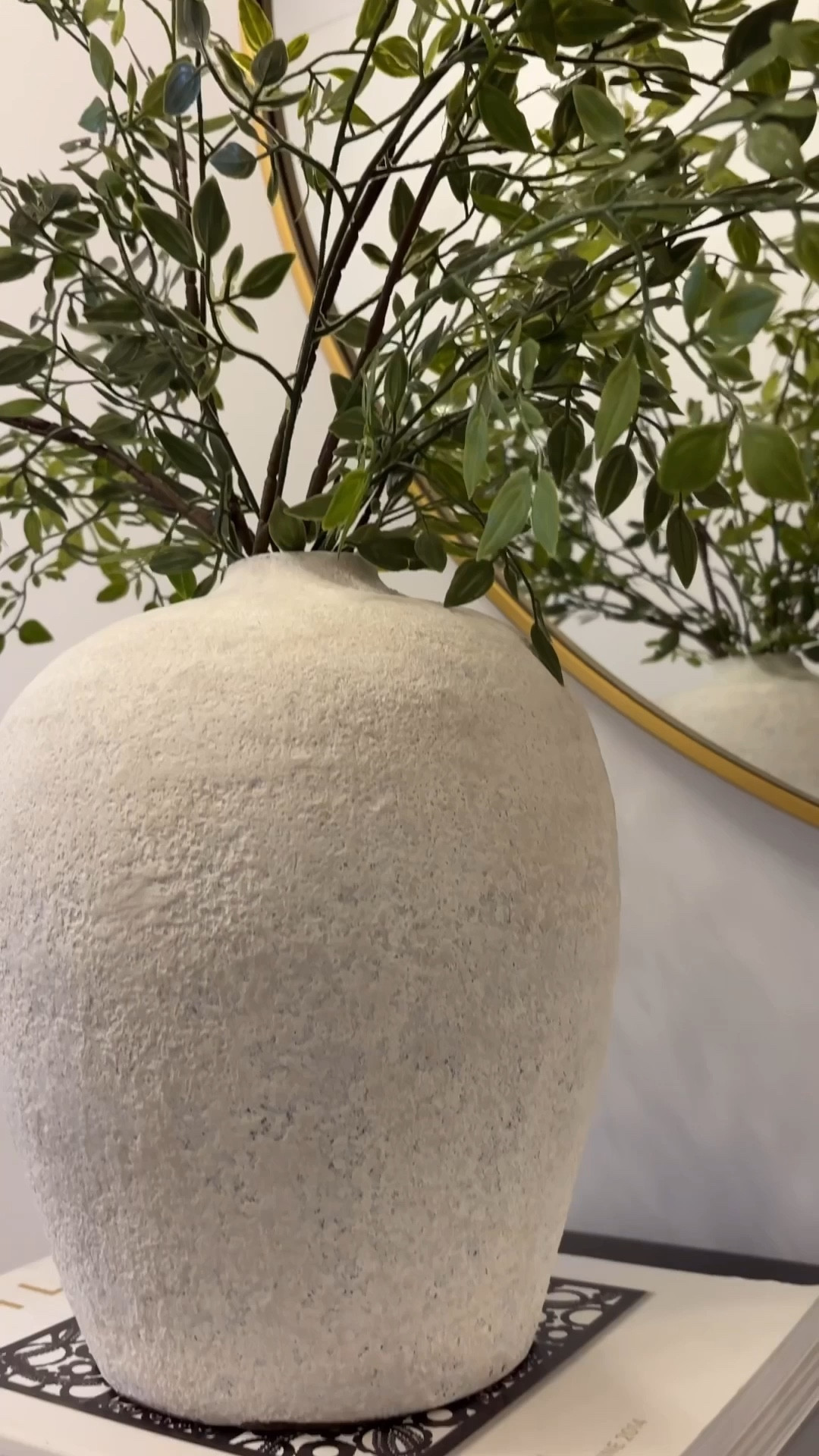 Come style my entryway with me 

#LTKHome #LTKvlog #LTKmorningroutine