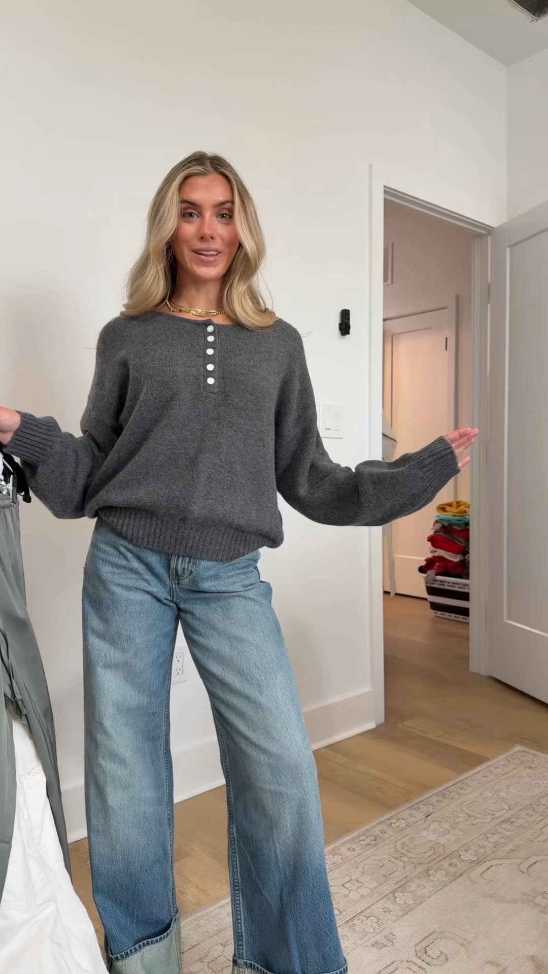 don’t think I can say enough good things about the new arrivals I just got @abercrombie because 🤩 |

#abercrombie #abercrombiehaul #abercrombiejeans #abercrombiestyle #abercrombiesale