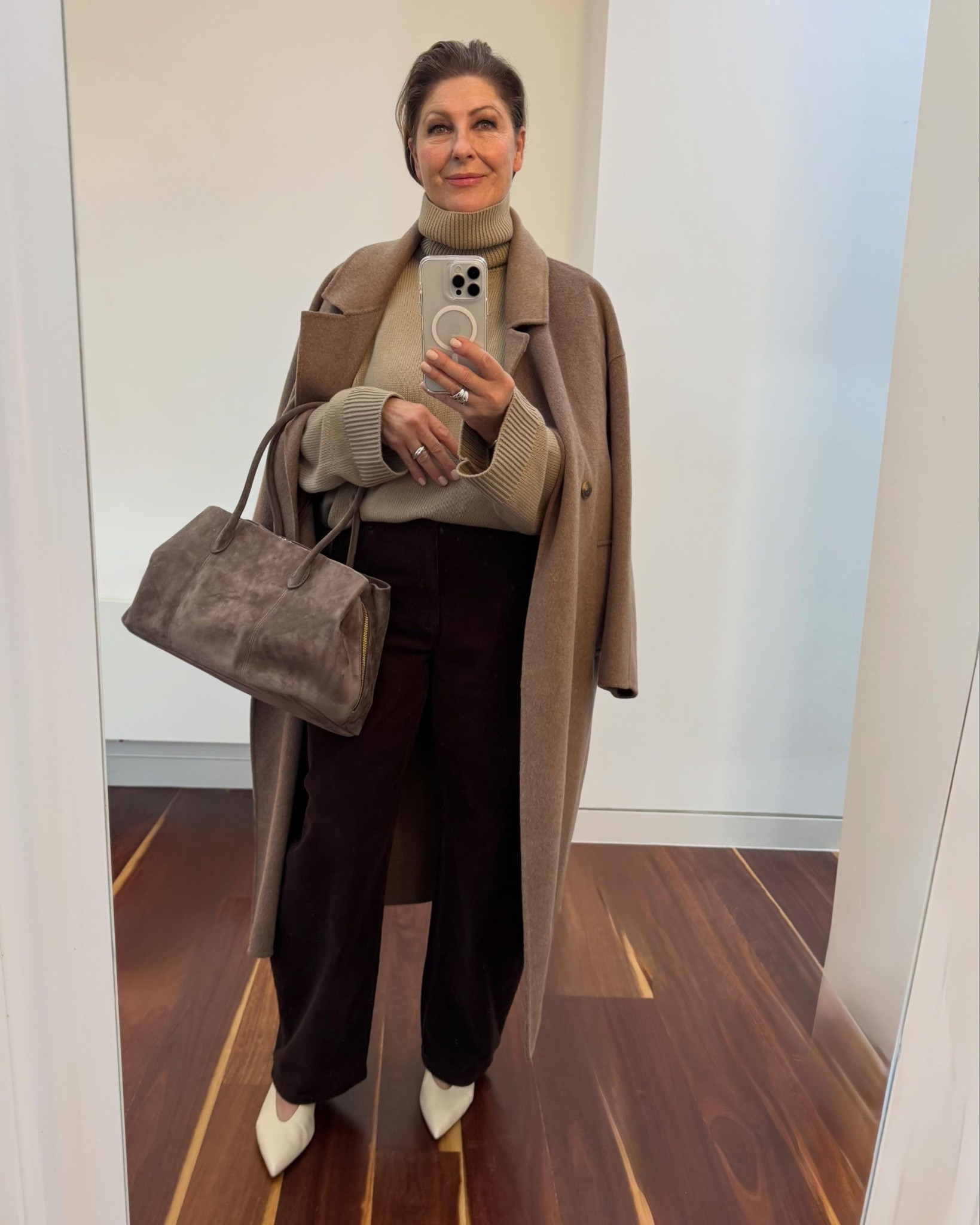 Don’t you love it when you throw new pieces with old and everything just seem to work ?! It’s so good ! 

This is my new fabulous suede tote bag thx @strandbags with the choc brown cords I just nabbed david jones. 

Styled those with an old (still available!) slouchy neutral sweater from @netaporter and one of my favorite coats from few a years ago @shopthecurated . 
My point ? 
It’s about building a versatile wardrobe ; taking time to think before you buy, being a conscious consumer. 

Because let’s remember the aim in life ; 
To have a versatile modern wardrobe that has great cost per wear , a wardrobe that makes you feel chic and confident. 
Which means you can get dressed with your eyes closed. In five minutes flat ! Every day. Yes, please!

#LTKaustralia #LTKover50style #LTKstyletip