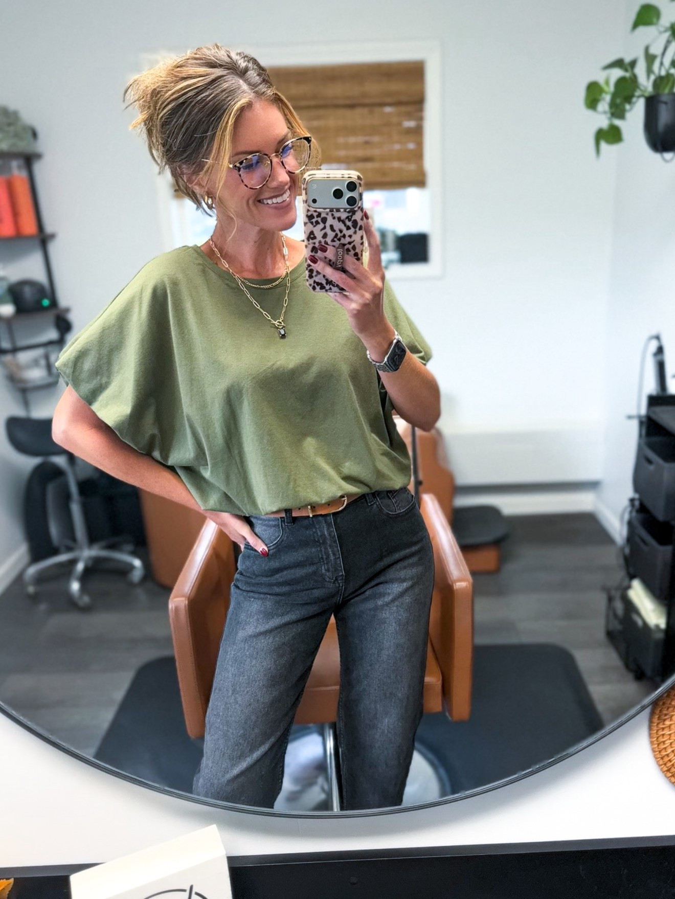 Casual workwear OOTD
I love that this bubble hem top give the perfect tucked look without the bulk. 
Top/ small
Jeans/ 6

#LTKSeasonal #LTKootd #LTKWorkwear