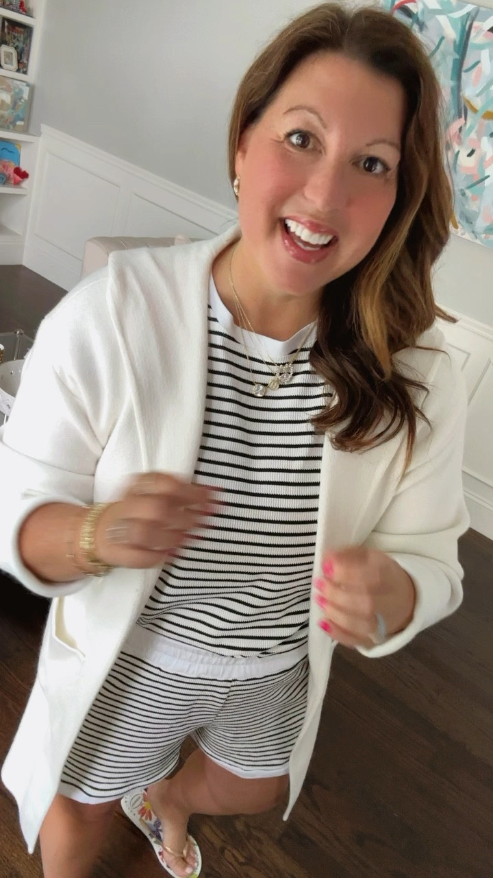 Such a good summer lounge set!

#LTKStyleTip #LTKOver40 #LTKMidsize