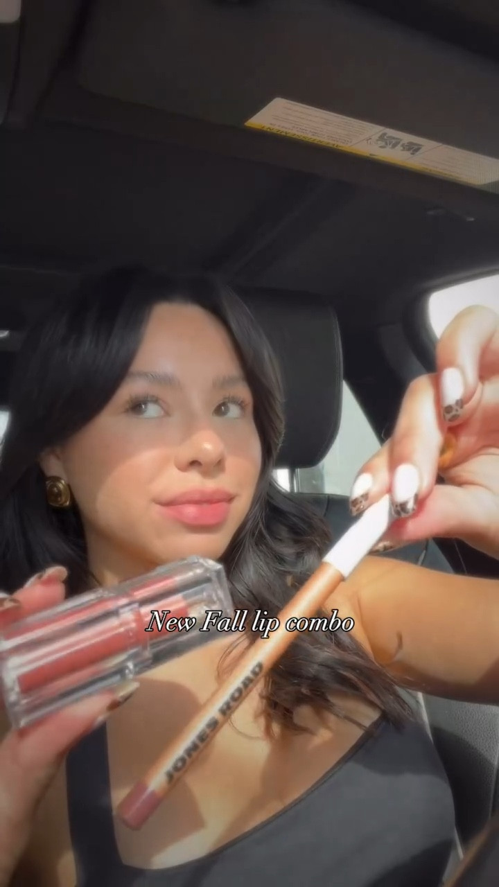 I’ll be wearing @jonesroadbeauty lip pencil in Rosewood x @covergirl lipstick in Maple Glaze all fall 🍁 🤎

#LTKVideo #LTKBeauty