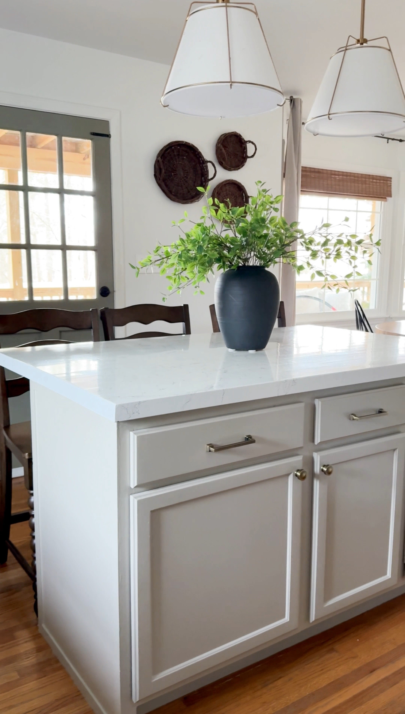 Kitchen views 

#LTKHome #LTKSummerEdit #LTKSeasonal