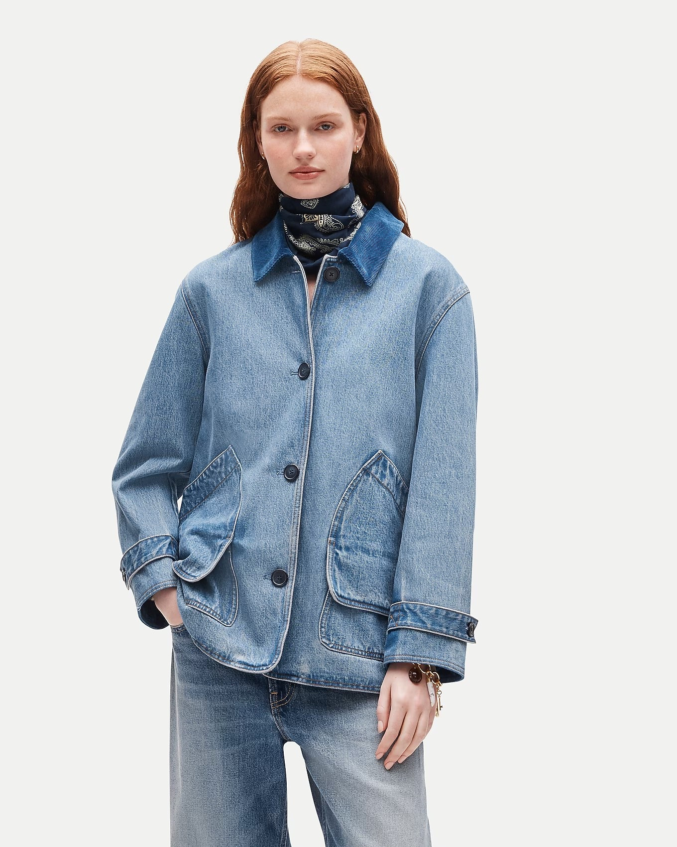 Women's 1986 Barn Jacket™ in denim

#LTKootd #LTKTravel #LTKWorkwear