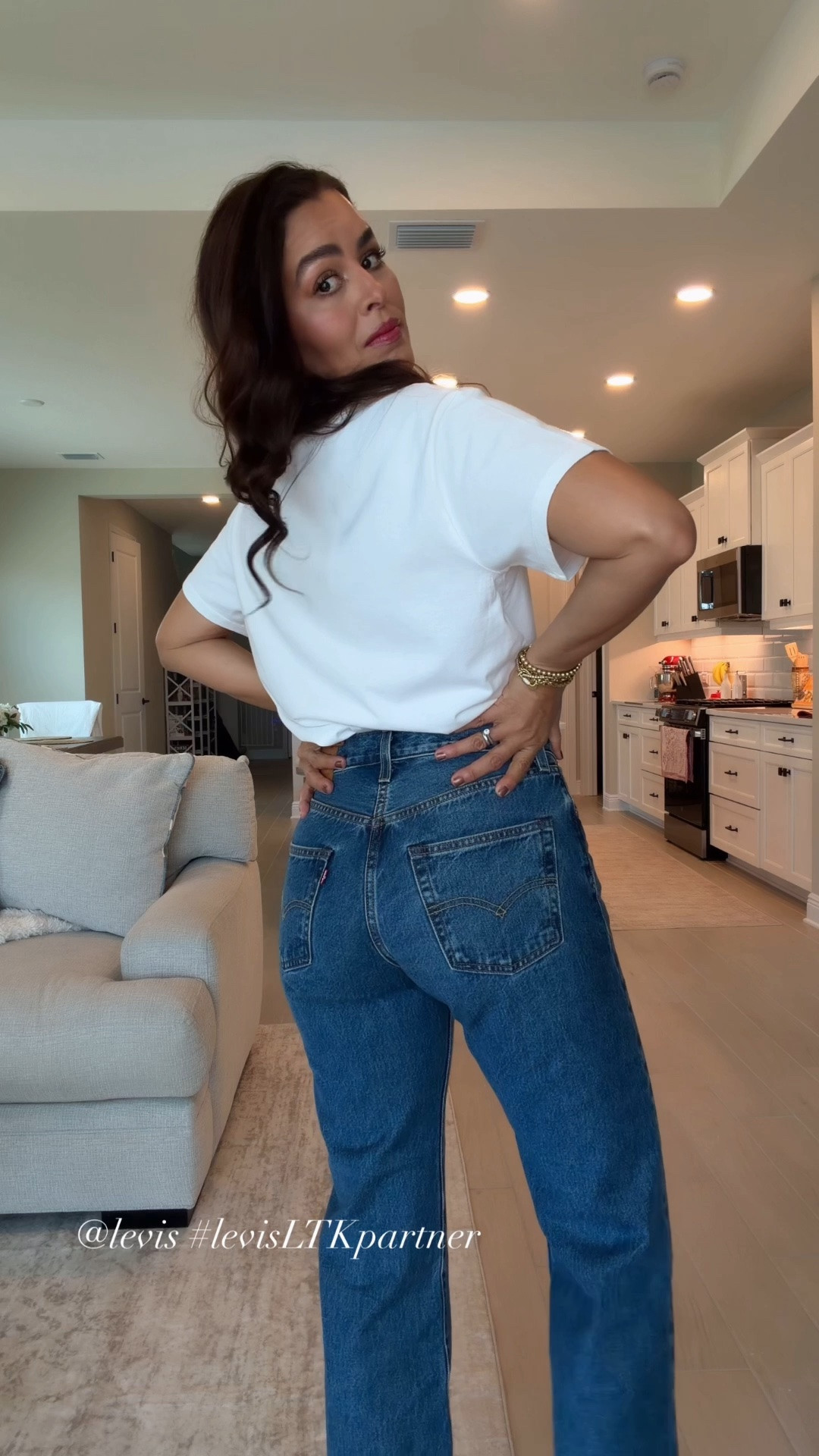 Because a pair of Levi’s jeans is always Iconic! Refreshing my wardrobe for Fall with my new favorite jeans and tops from @levi  #LevisLTKpartner
Wearing a size 26 x28L in the dark wash 501 90s Selvedge, in color Work Yourself.
Size 27x30L in the 501 90s light wash, color Fun Flare. 
Size 26x34L in the Ribcage Flare, in color Gate Keeping.
All tops in size M.

#LTKSeasonal #LTKWorkwear #LTKSaleAlert