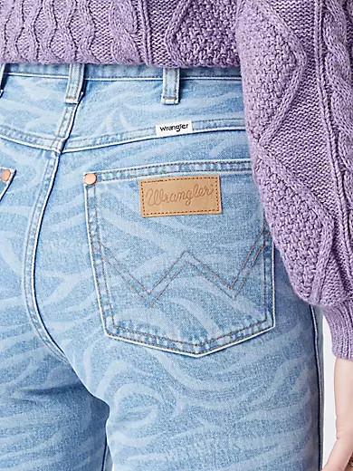 Women's Wanderer Laser Tiger Print Jean in Meow | Wrangler