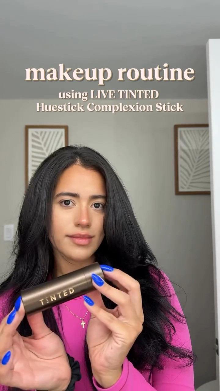 a complexion stick with skincare benefits?!🤌🏼 say less @livetinted 🧡
✨Huestick Complexion Stick ‘shade 11’✨ 

#makeuptutorial #makeup #makeuplooks #tutorial #grwm #grwmmakeup #makeupreel #fyp #foryourpage

#LTKBeauty #LTKStyleTip #LTKFindsUnder50