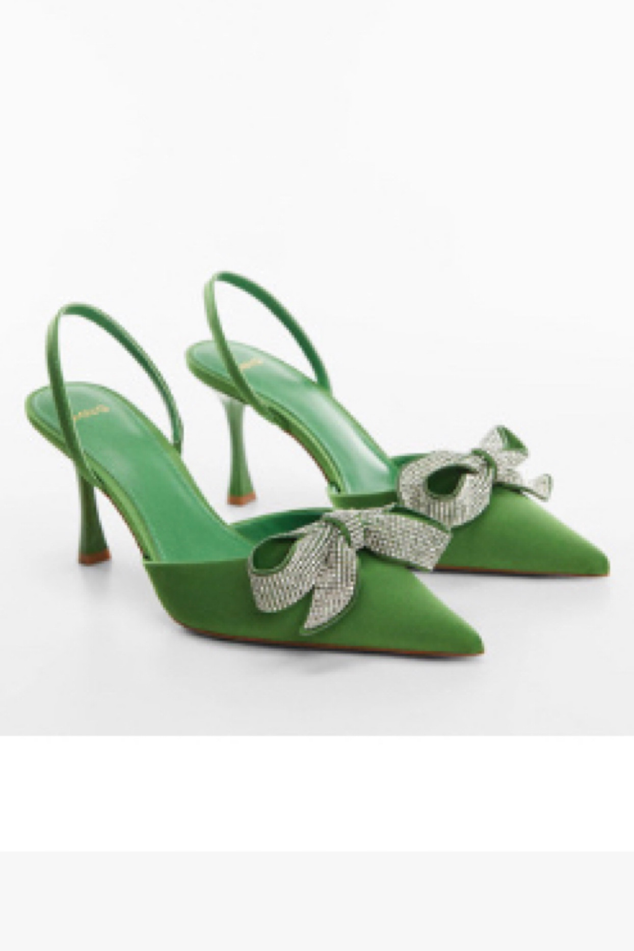 Party shoes edit
Bow shoes
High heels
Metallic party shoes
Kitten heels
Christmas day shoes

#LTKSeasonal #LTKeurope