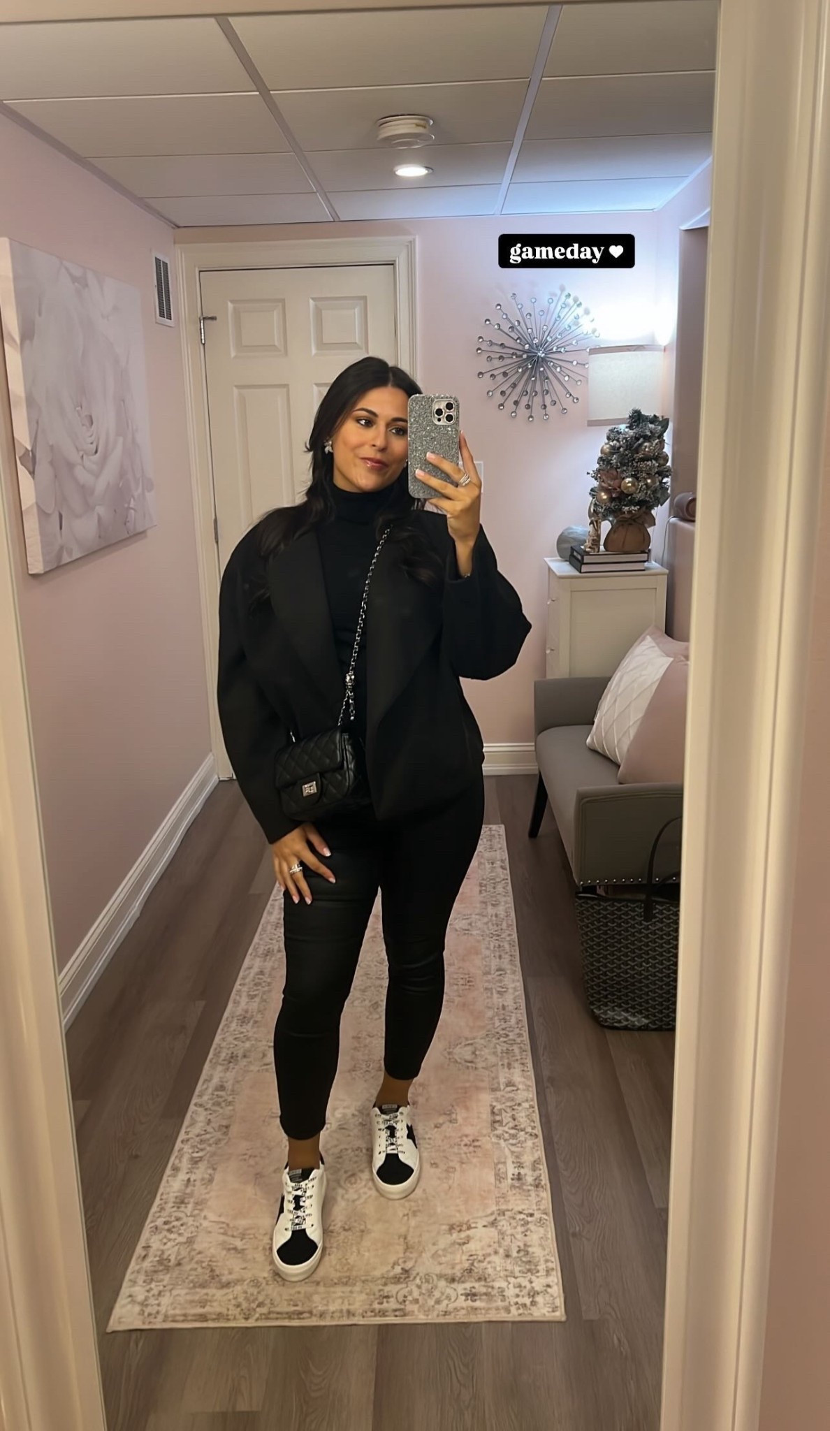 OOTG hockey game outfit! love a good leather pants moment with some cute sneakers🖤

#LTKPetite #LTKStyleTip #LTKSeasonal