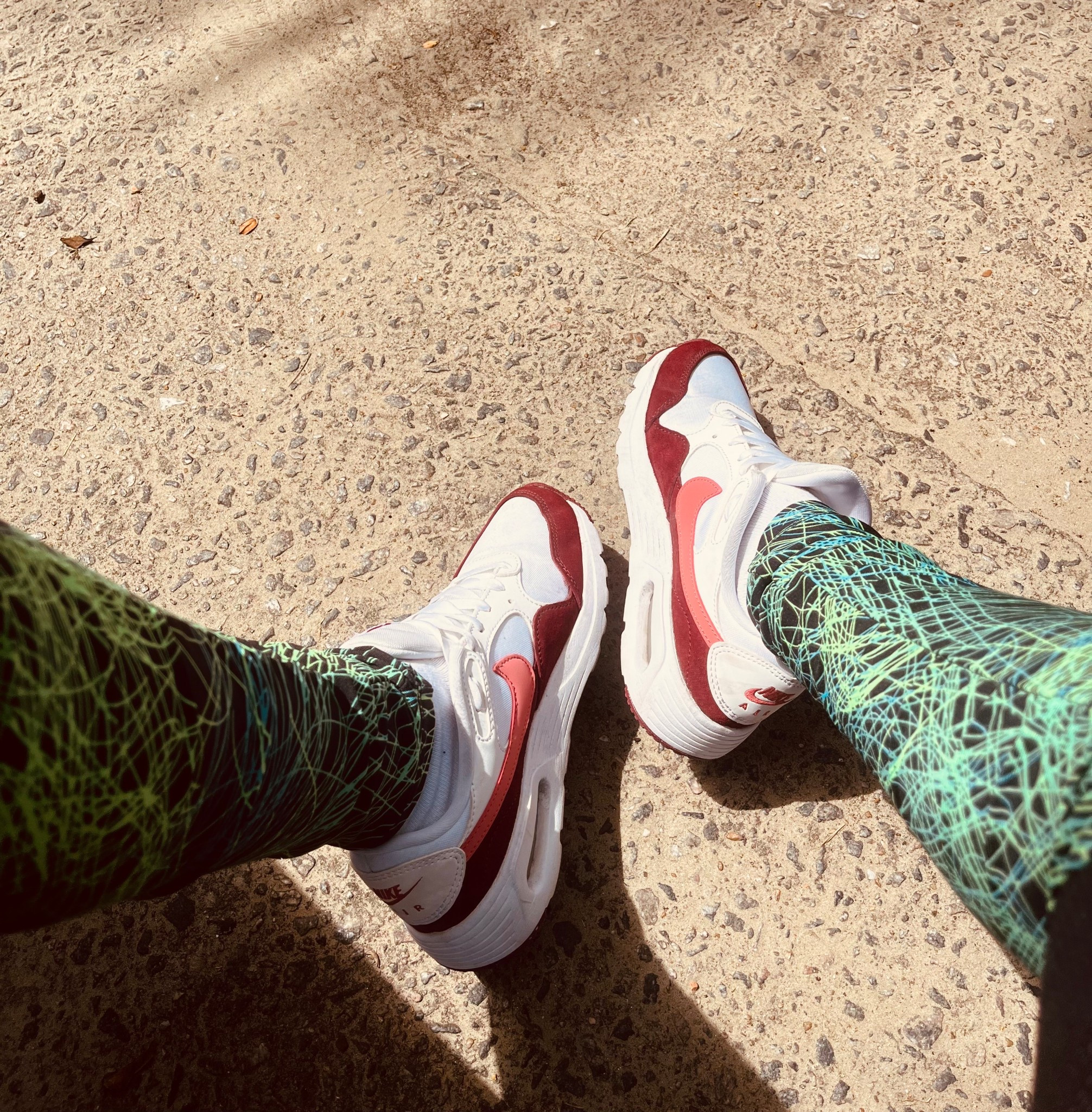 #DallasComALTK
Meu companheiro de aventuras!Tênis confortável é outro nível ótimo para caminhadas e treinar.

#LTKviagem #LTKbrasil #LTKfitness