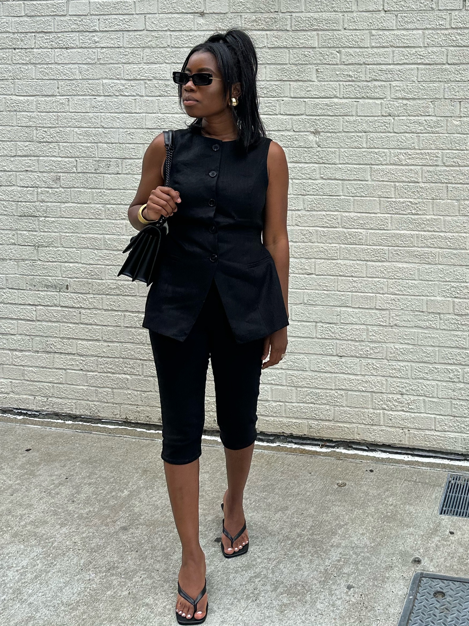 Capri pants outfit 

#LTKSaleAlert #LTKStyleTip #LTKFindsUnder100