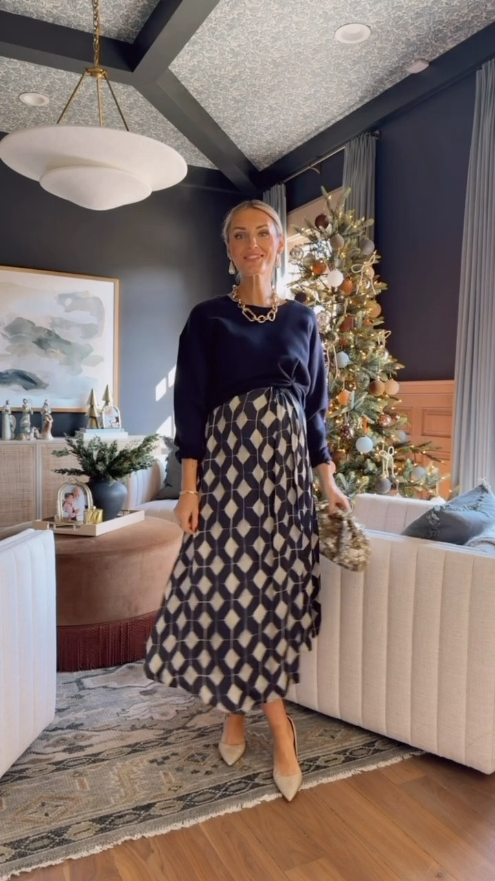 Love this sweater and dress that come together! You can even take the sweater off and wear it like that! Love this navy, but there’s a few other colors! A great dress to have for work or play! Wearing size S!

Loverly Grey, Anthropologie, winter dress, winter outfit, holiday party, sale

#LTKSeasonal #LTKSaleAlert