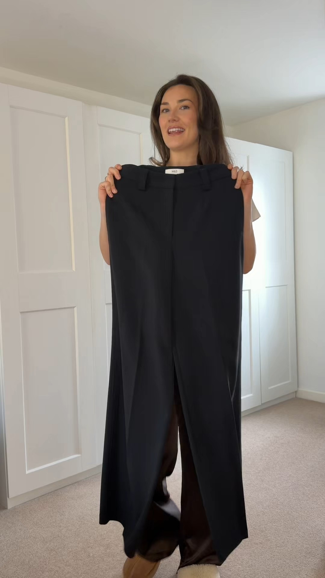 Black trouser outfit ideas 