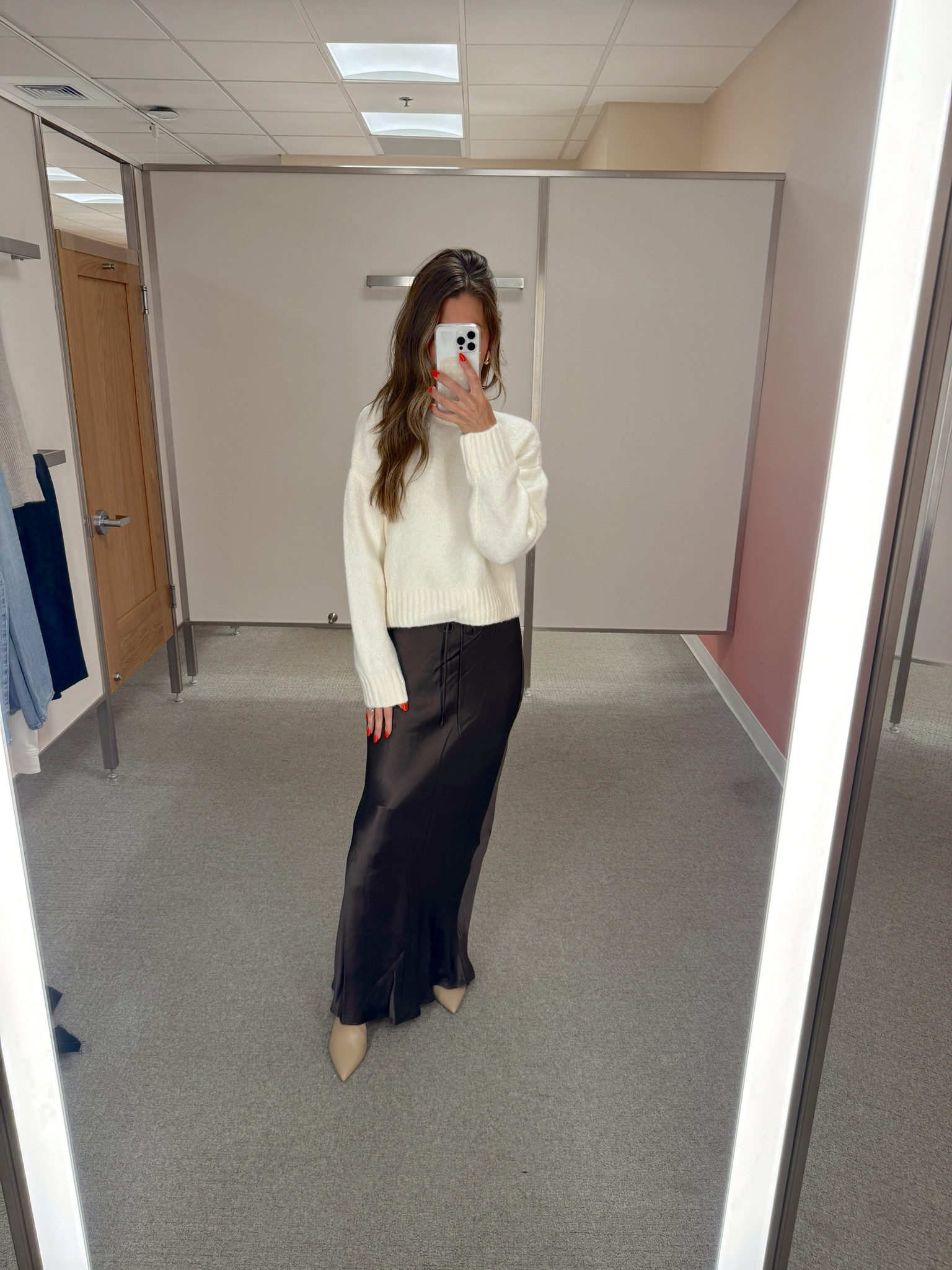 Nordstrom anniversary sale! 
Xs satin skirt!
Wayf xs turtleneck 

#LTKSummerSales #LTKxNSale #LTKSaleAlert