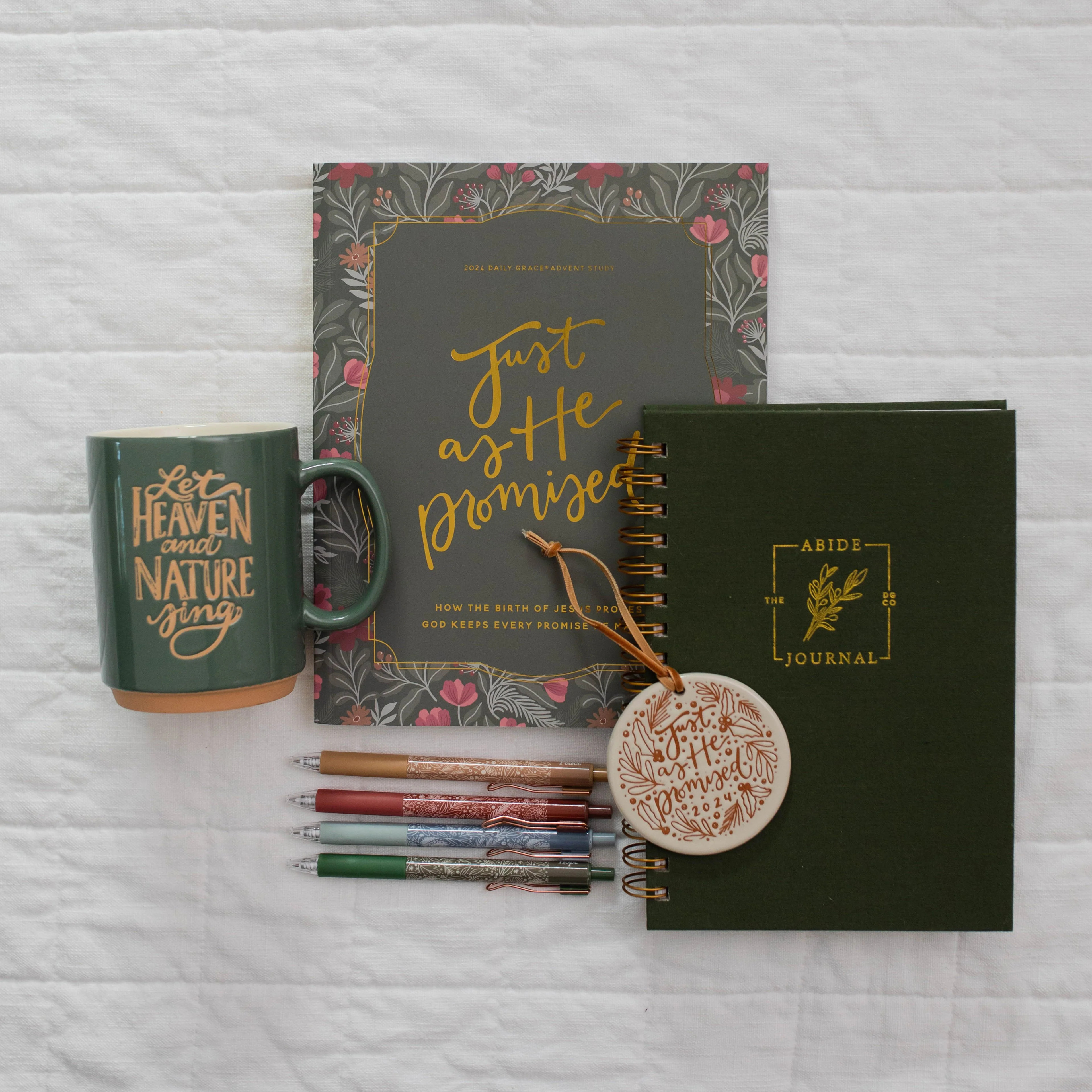 Advent Cozy Quiet Time Abide Bundle | The Daily Grace Co.