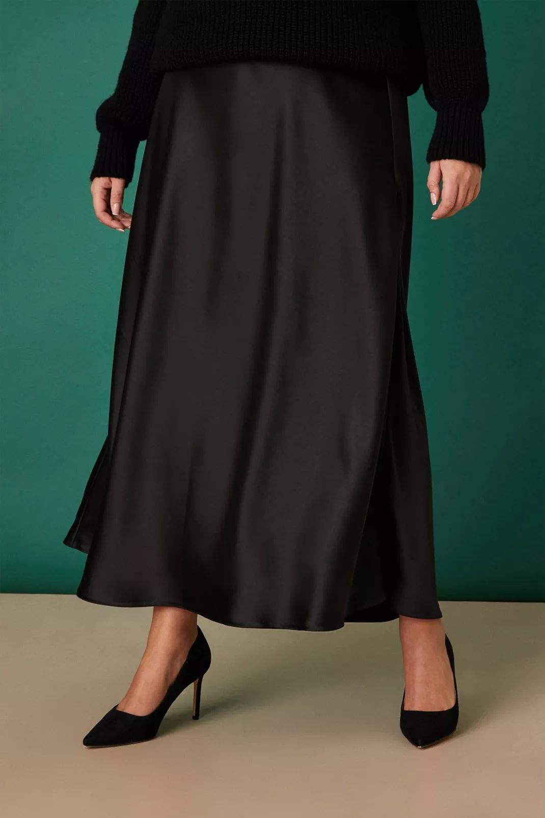 Buy Curve Satin Bias Cut Midi Skirt for GBP 19.00 | Dorothy Perkins UK | Dorothy Perkins (UK)