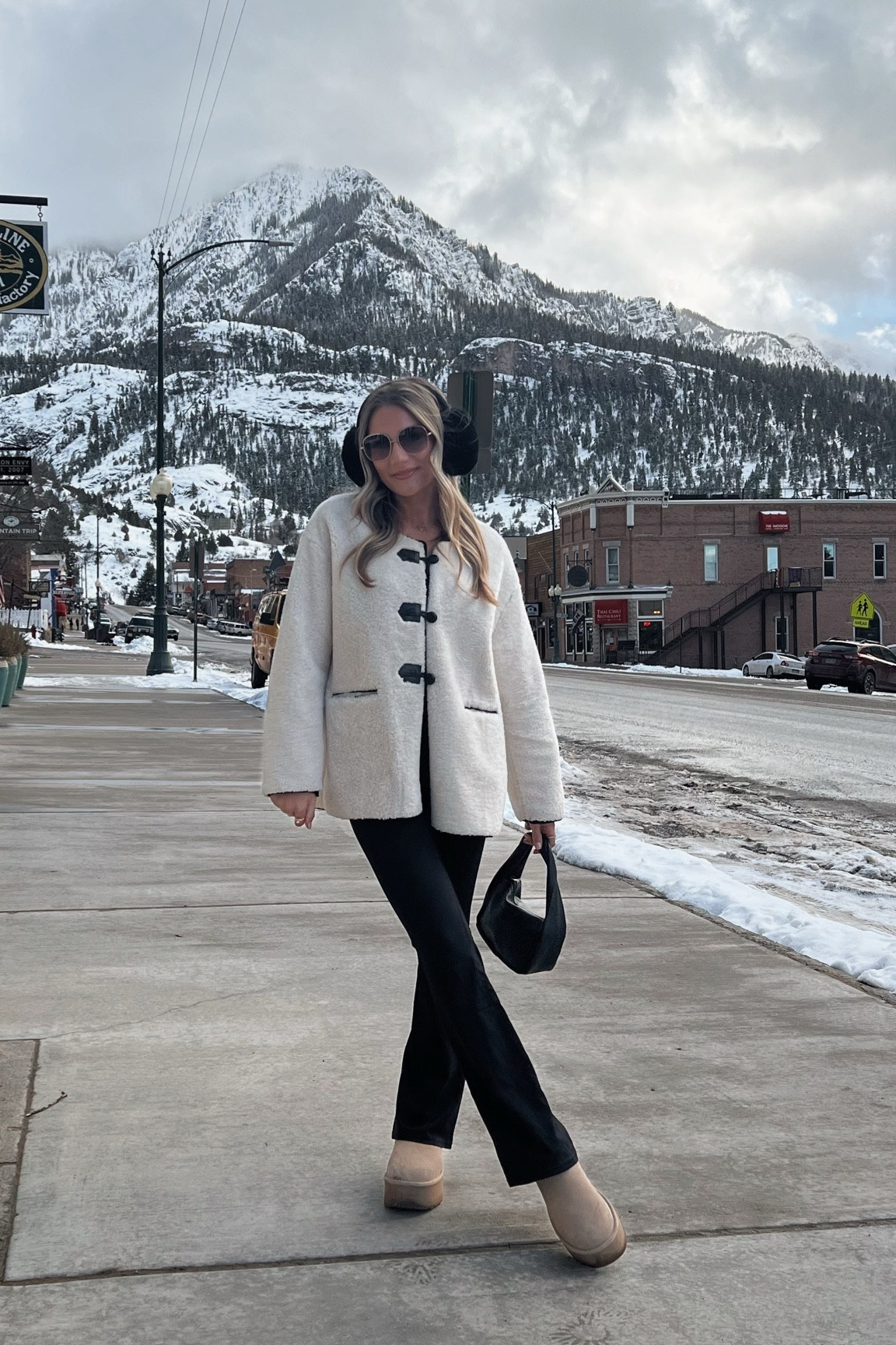 winter fit, s/xs in everything! Size 8 in Uggs! 

#LTKStyleTip #LTKHoliday #LTKSeasonal