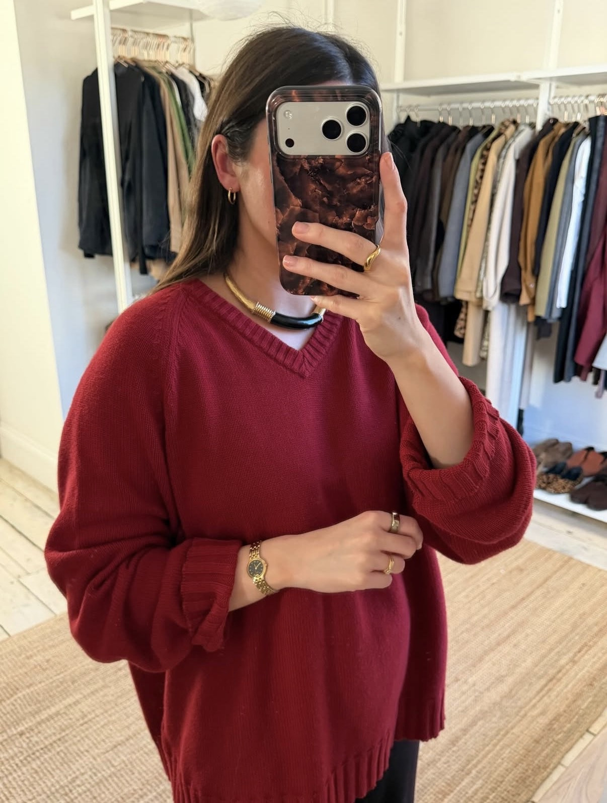 My favourite red sweater

#LTKwinter #LTKstyletip