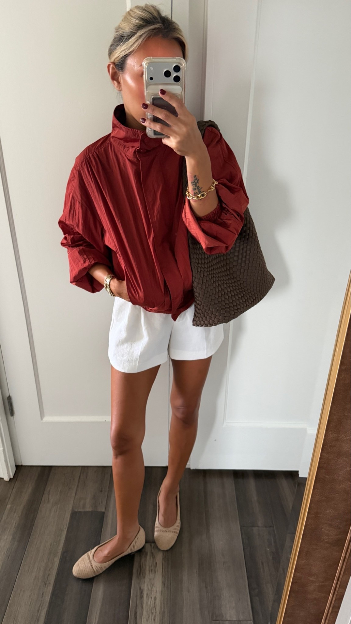 @zara windbreaker in xs
@Aritzia  mini shorts in xs/0
Chanel flats