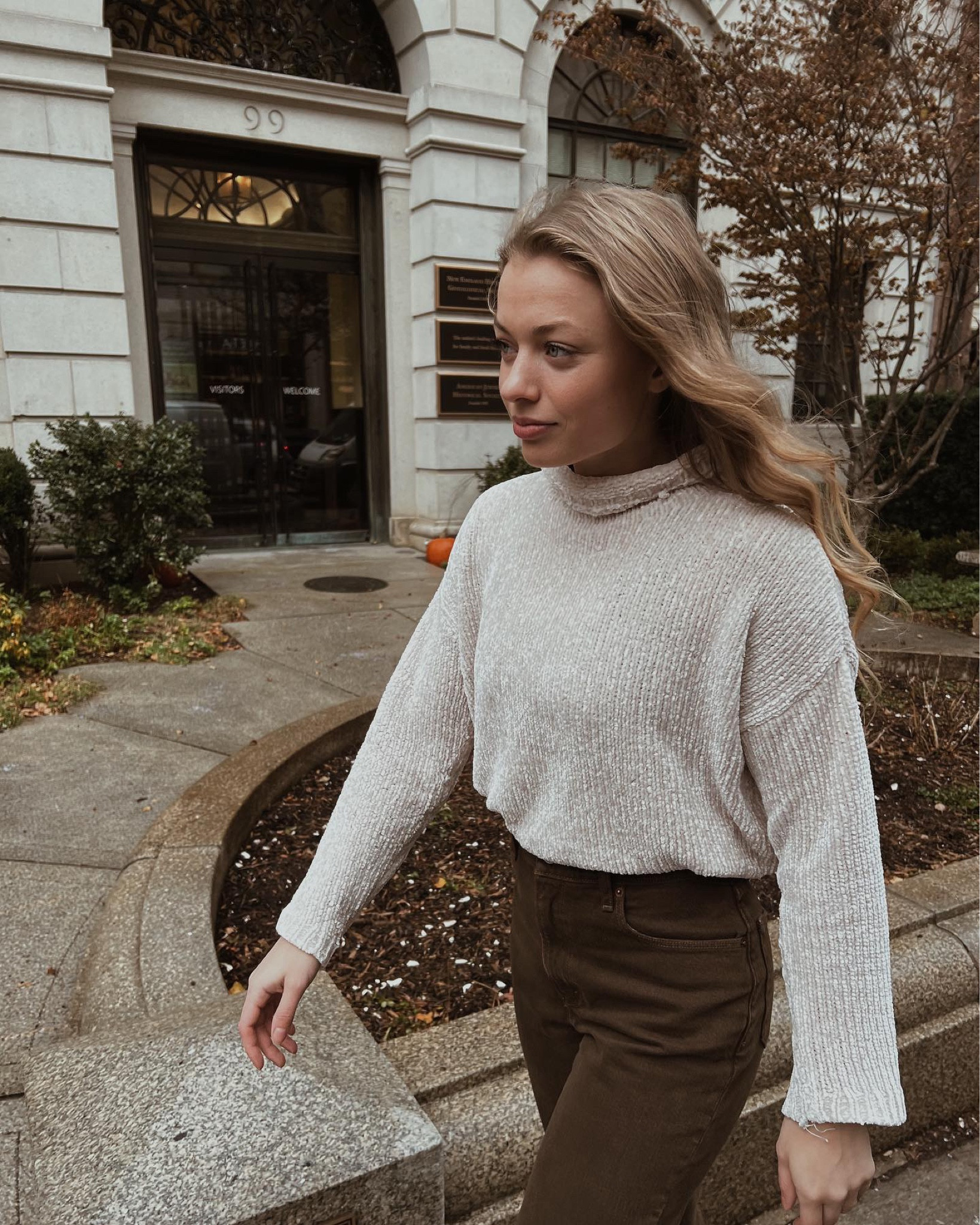 winter outfit, cream sweater, brown pants, abercrombie pants, city outfit, neutrals, neutral outfit, timeless fashion, winter fashion trends, winter fashion, neutral winter outfit, winter city outfit, best gift

#LTKunder50 #LTKSeasonal #LTKstyletip