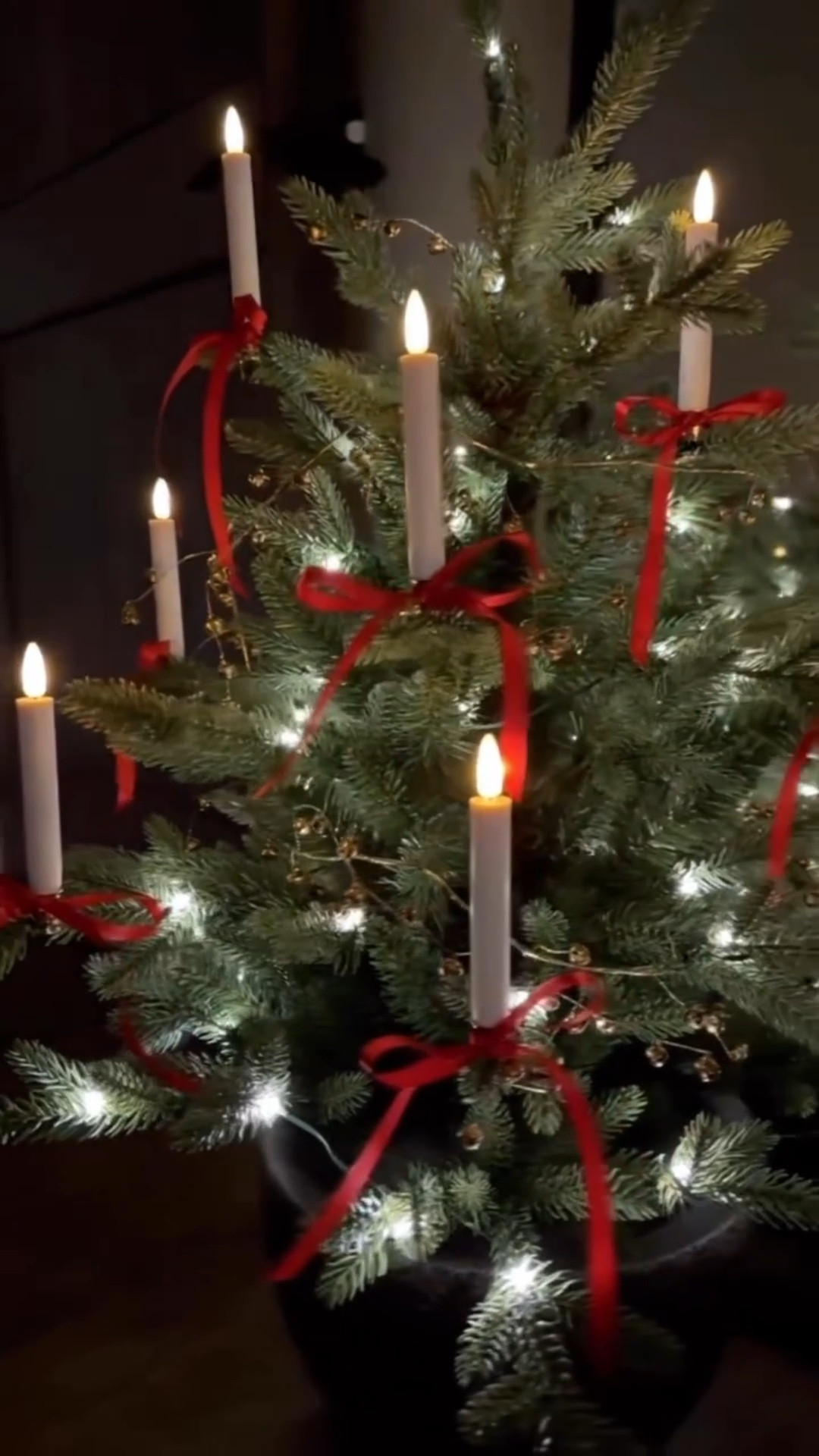 it’s back in stock! 😍 (you all sold it out twice) The prettiest mini Christmas tree that comes with its own adorable pot (so no messy tree skirt to worry about). You’re gonna want this one, comment LINK and I’ll send it your way, including what I used! 🎄✨

#LTKHome #LTKSeasonal #LTKStyleTip