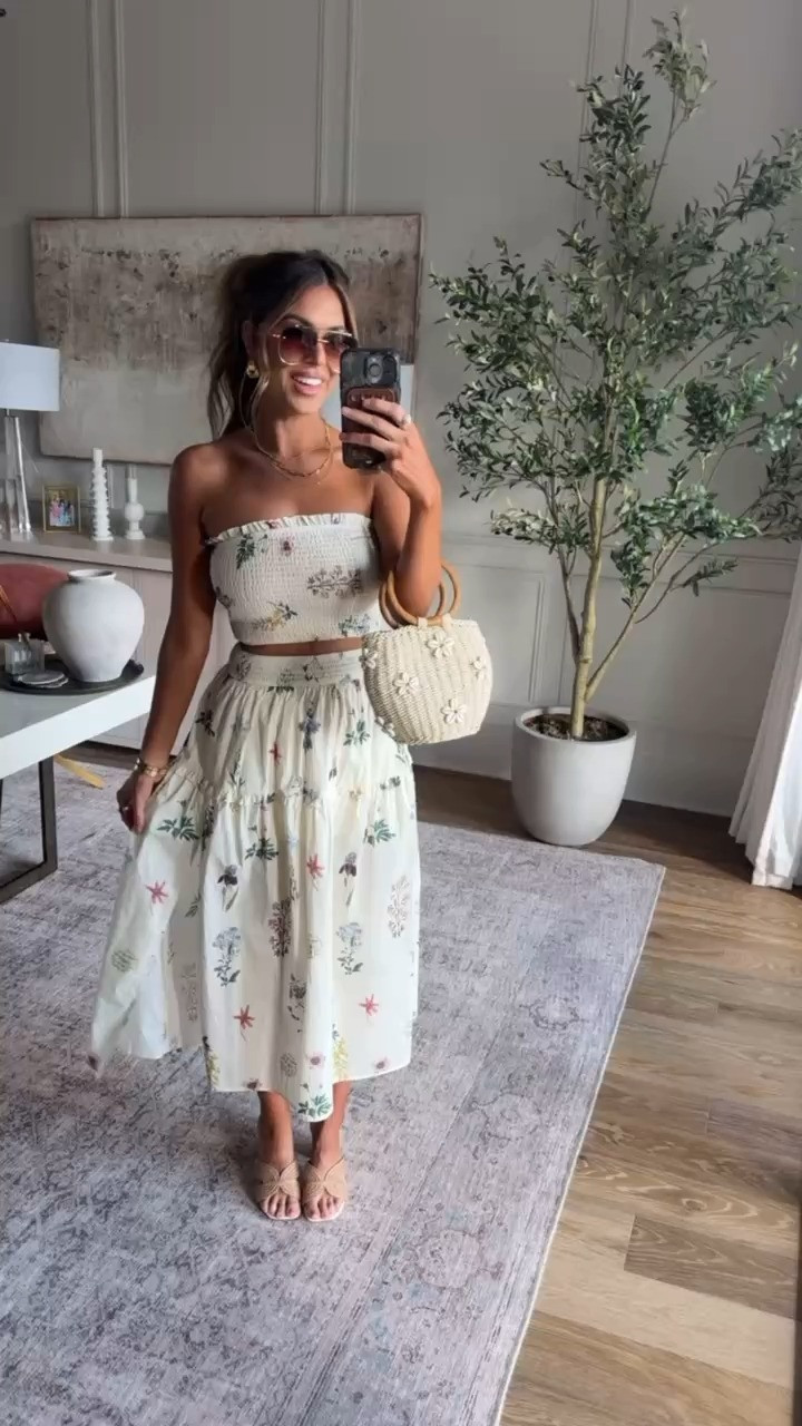 sets for spring 😍 wearing a small

use code hollie35 for 35% off 🫶🏼 

 