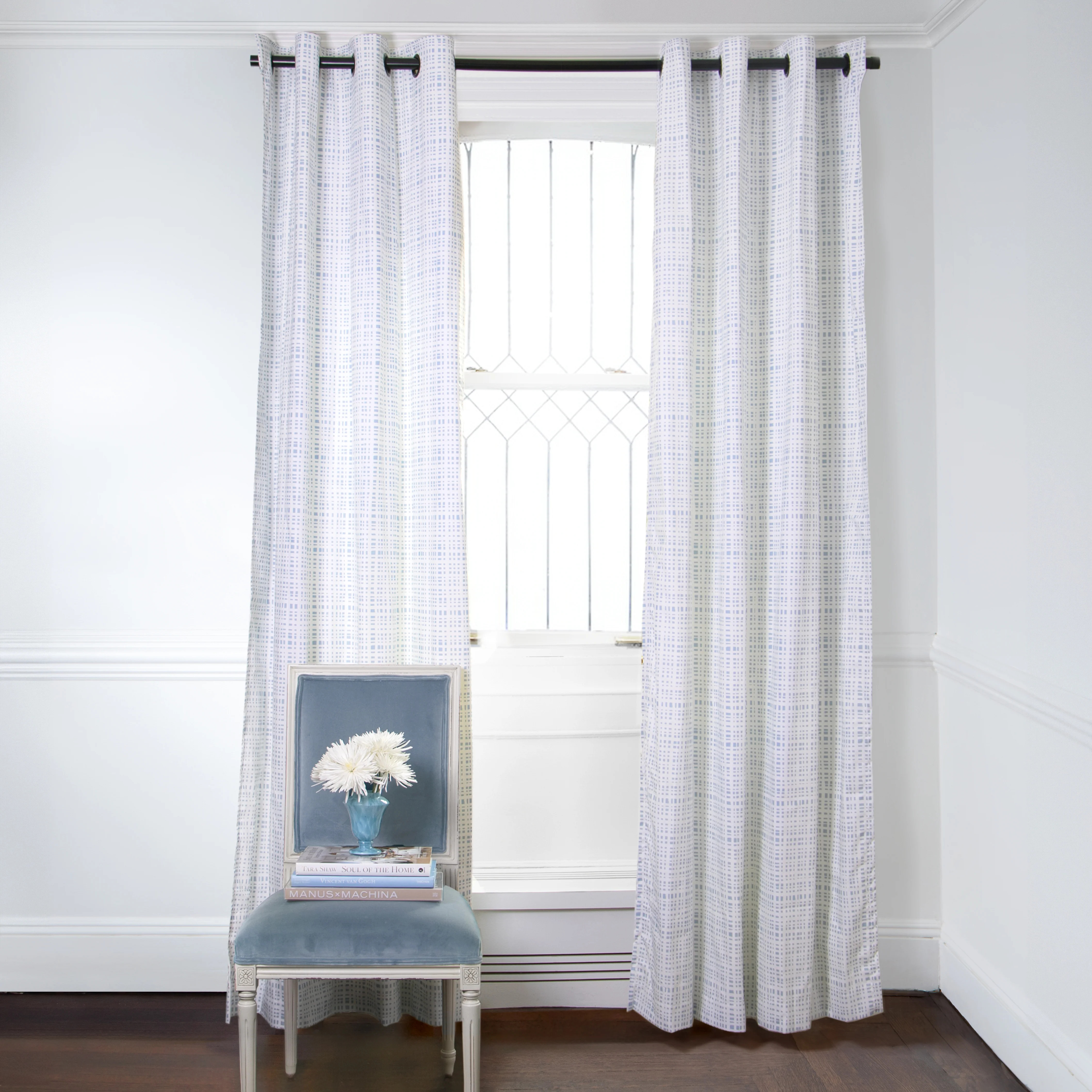 Ginger
                Custom Curtain | Pepper