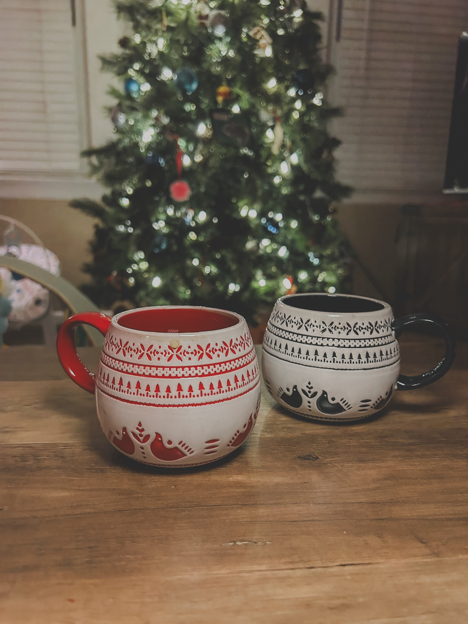 Target Find: The cutest Christmas mugs!

Christmas decor, holiday shopping, aesthetic Christmas, Christmas coffee, Nordic mugs 

#LTKGiftGuide #LTKHoliday #LTKSeasonal