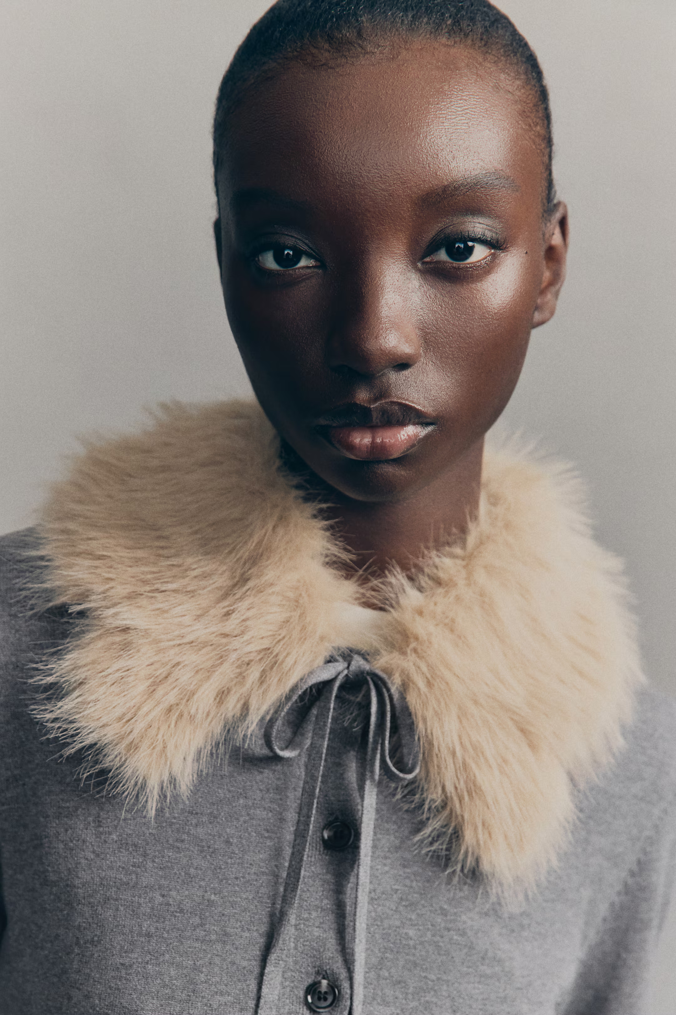 Collared cardigan | H&M (UK, MY, IN, SG, PH, TW, HK)